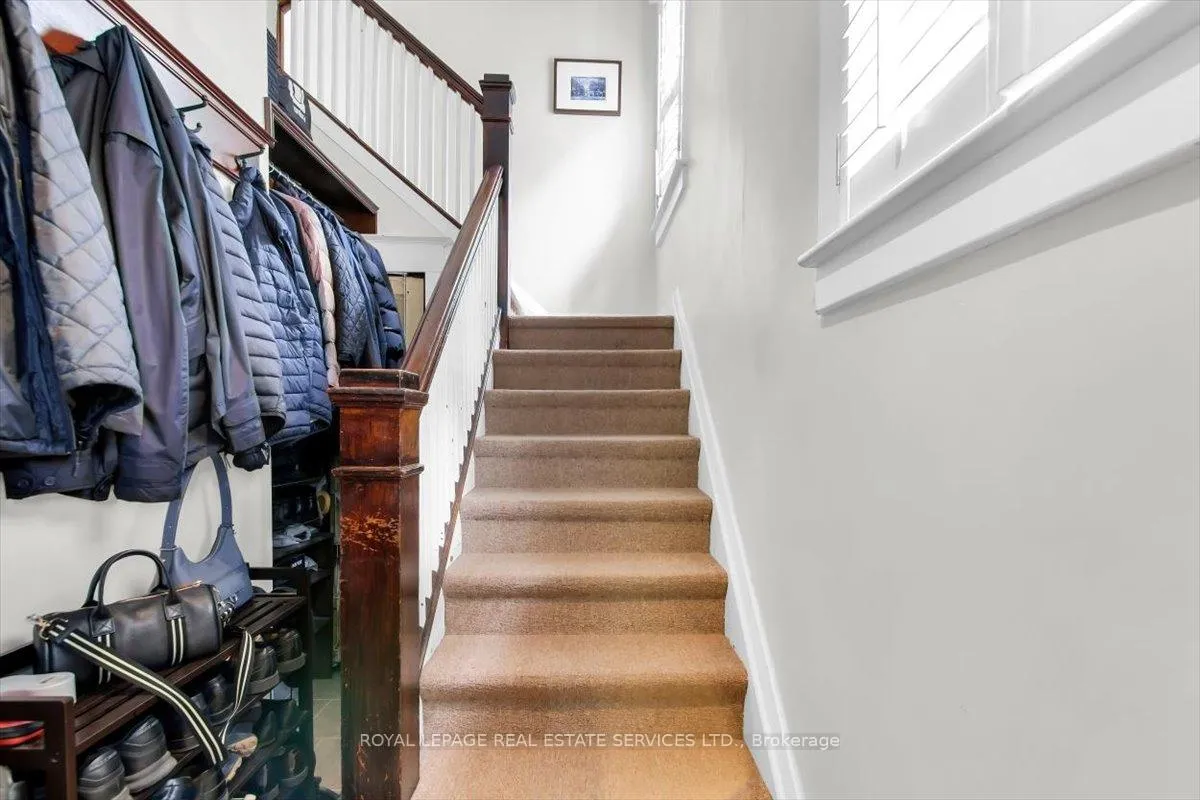 Photo 3 of Unit 2, 88 Pricefield Road, Toronto, Rosedale-Moore Park — HOMEH