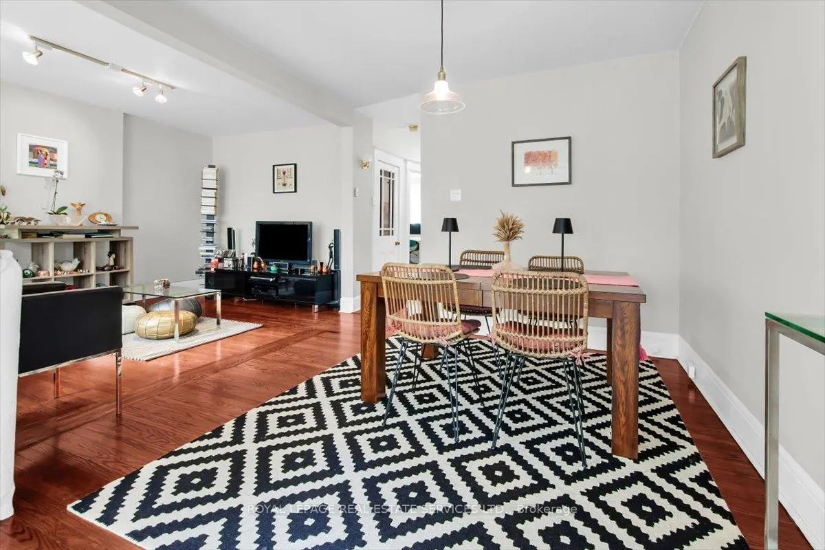 Photo 7 of Unit 2, 88 Pricefield Road, Toronto, Rosedale-Moore Park — HOMEH
