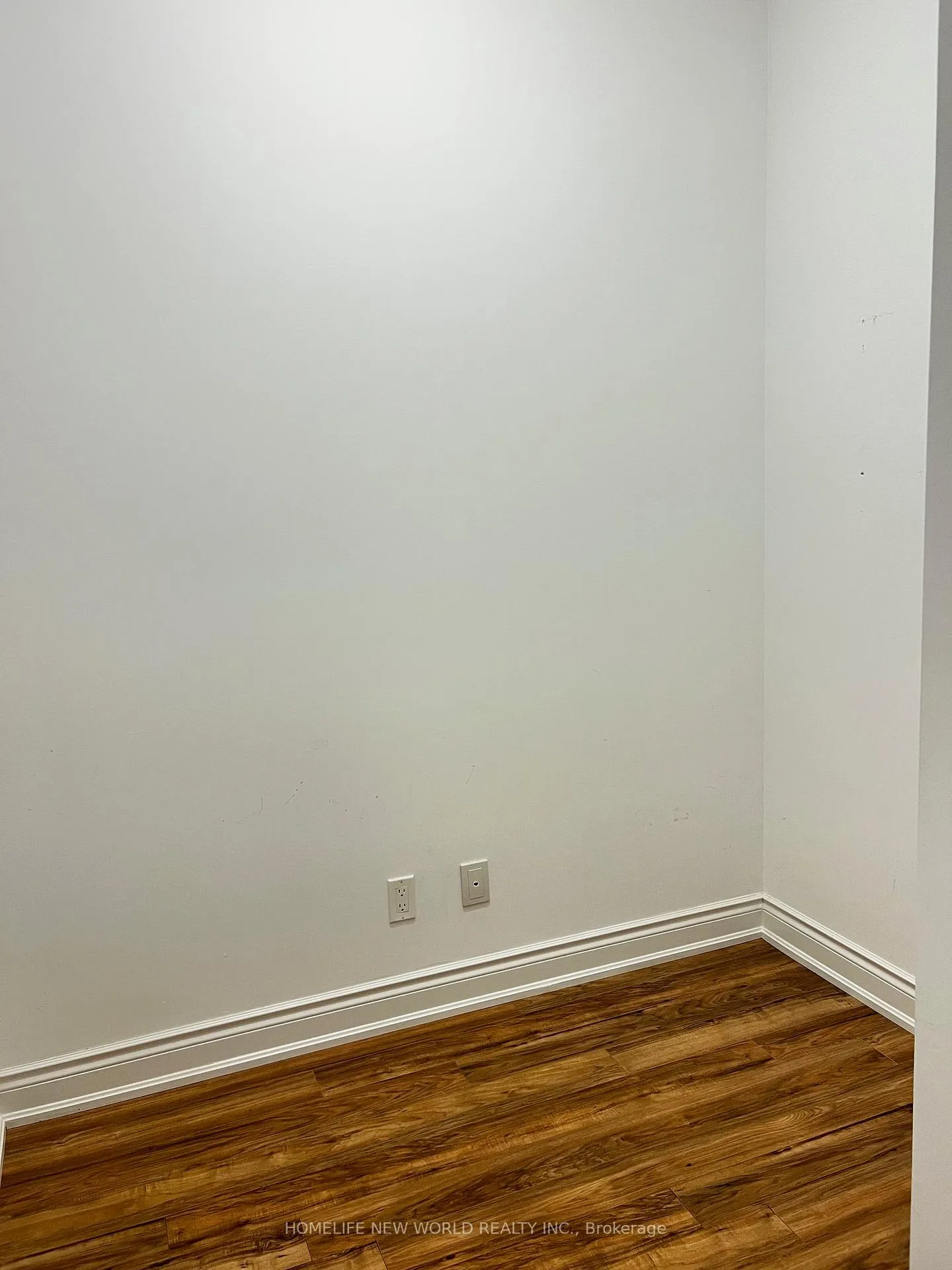 Photo 11 of Unit 603, 38 Cedarland Drive, Markham, Unionville — HOMEH