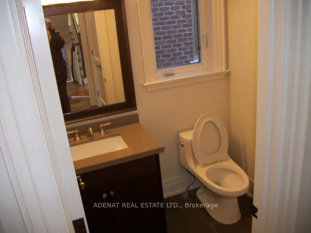 Photo 2 of 33 Yoemans Road E, North York, Clanton Park — HOMEH