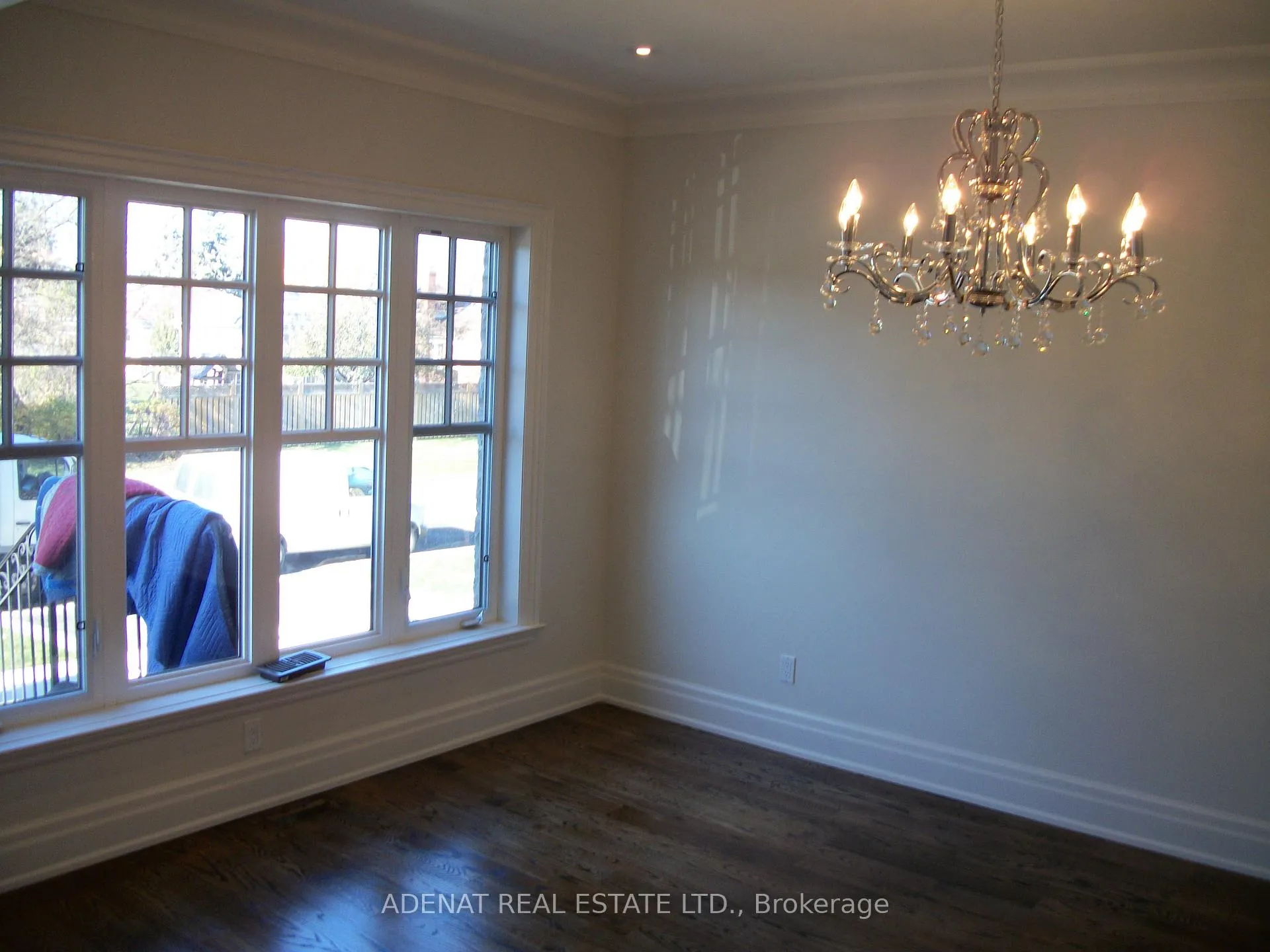 Photo 8 of 33 Yoemans Road E, North York, Clanton Park — HOMEH