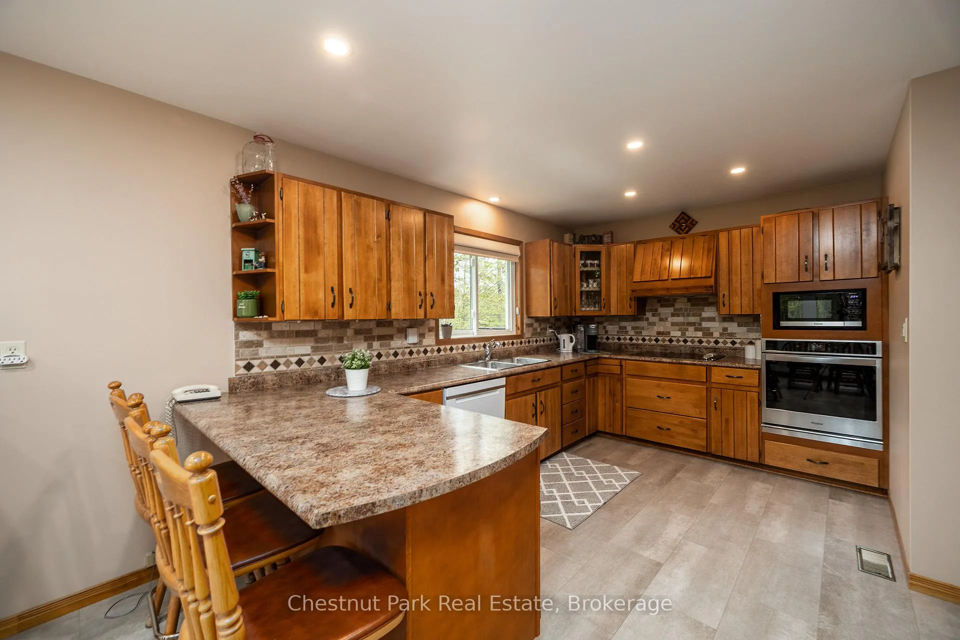 Photo 23 of 64 Maple Golf Crescent, Northern Bruce Peninsula — HOMEH