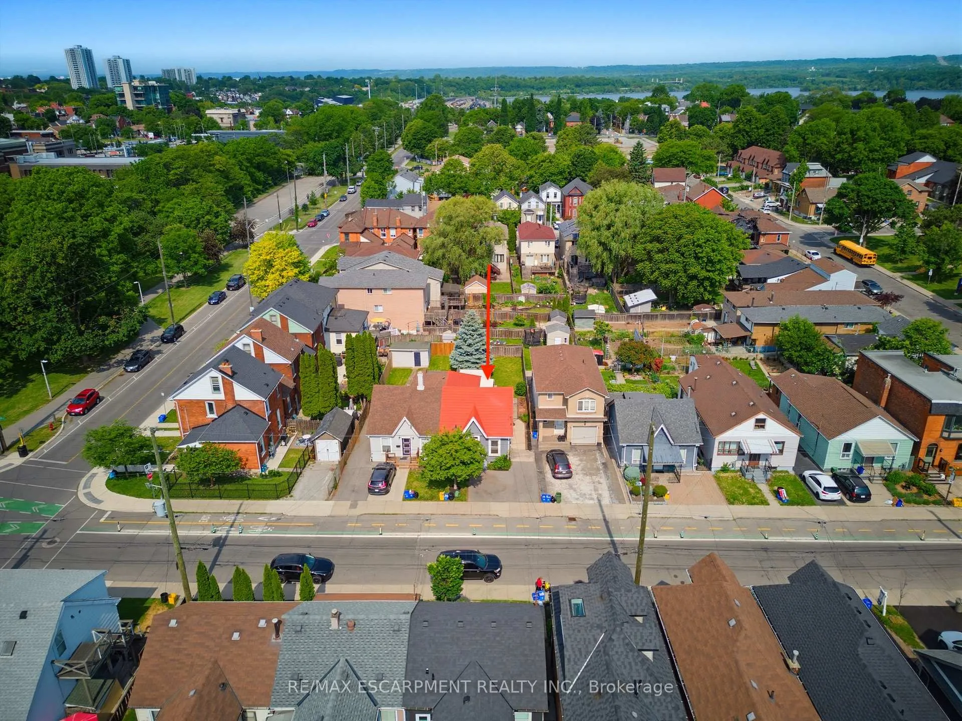 Photo 3 of 349 John Street N, Hamilton, North End — HOMEH
