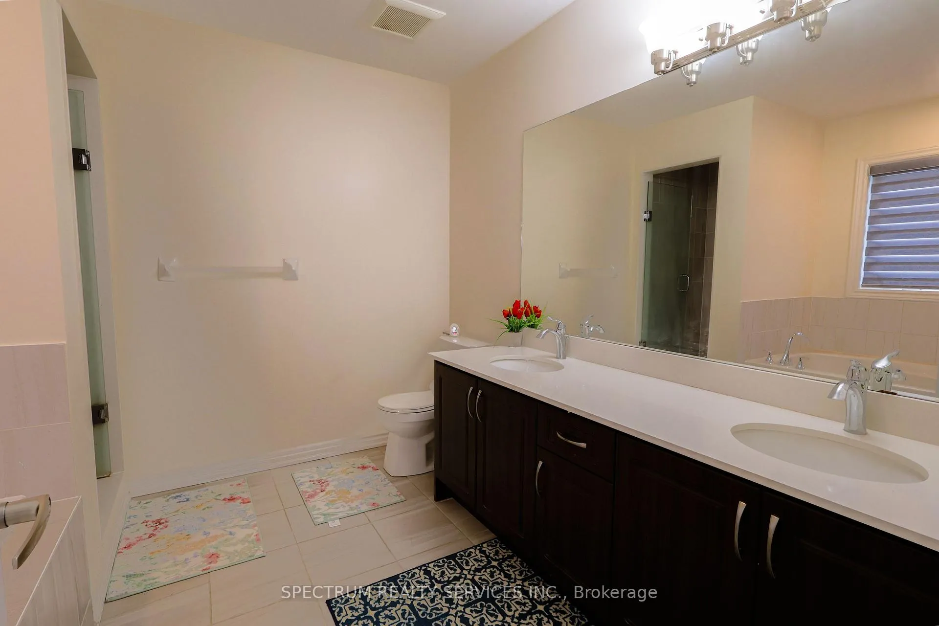 Photo 19 of 2300 Grainger Loop, Innisfil, Rural Innisfil — HOMEH