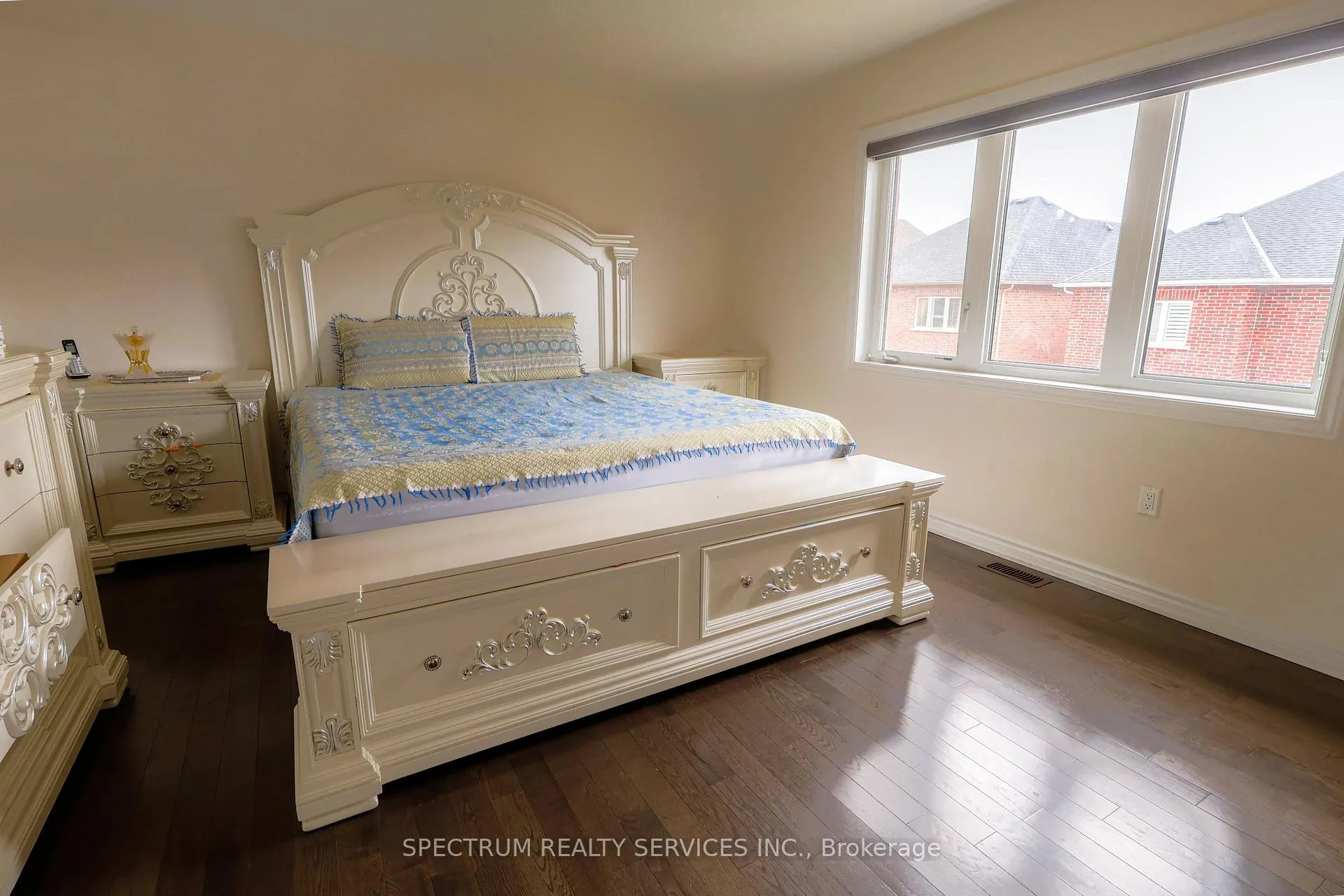 Photo 17 of 2300 Grainger Loop, Innisfil, Rural Innisfil — HOMEH