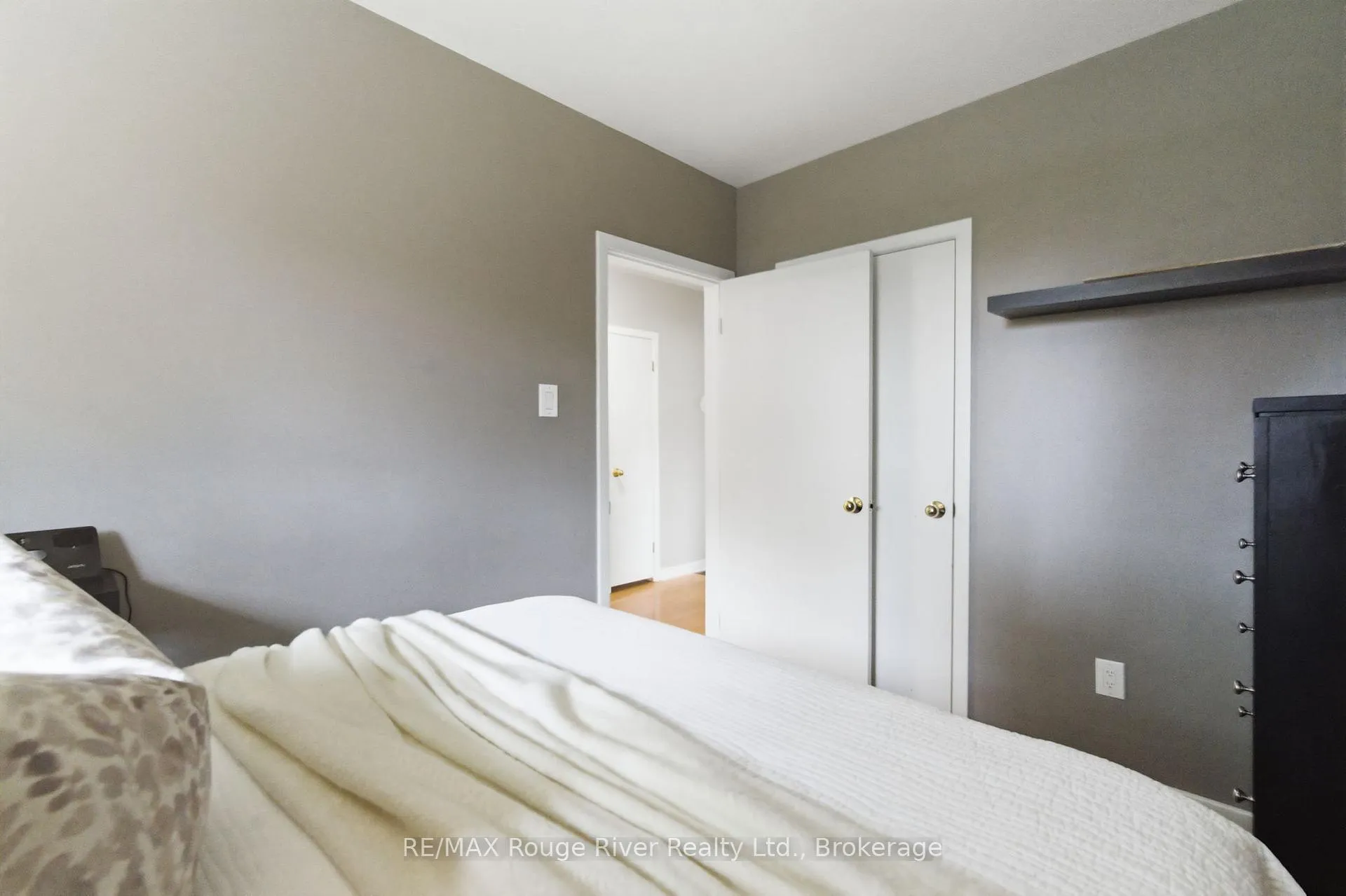 Photo 23 of 910 Crocus Crescent, Whitby, Downtown Whitby — HOMEH