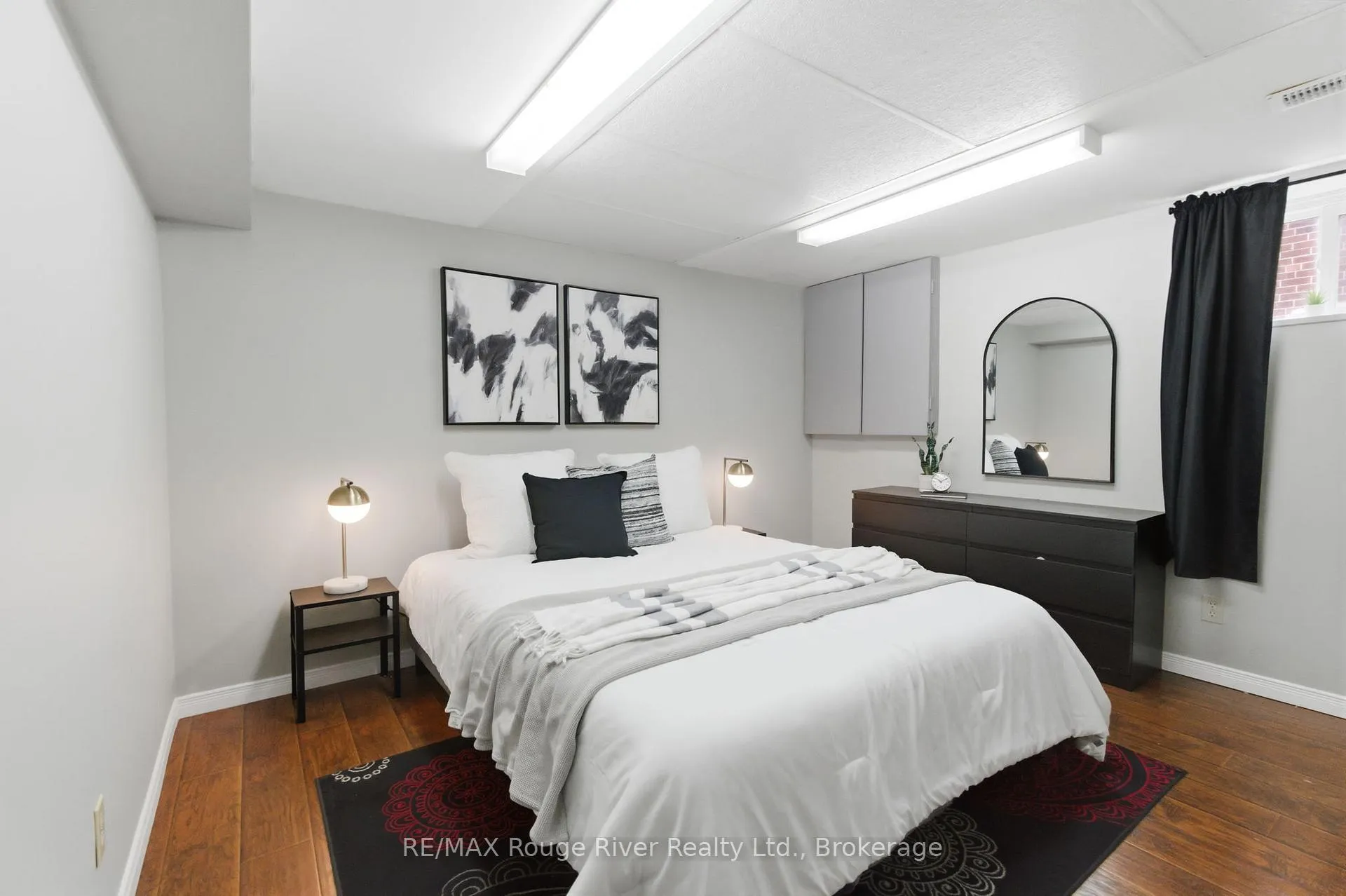 Photo 24 of 910 Crocus Crescent, Whitby, Downtown Whitby — HOMEH