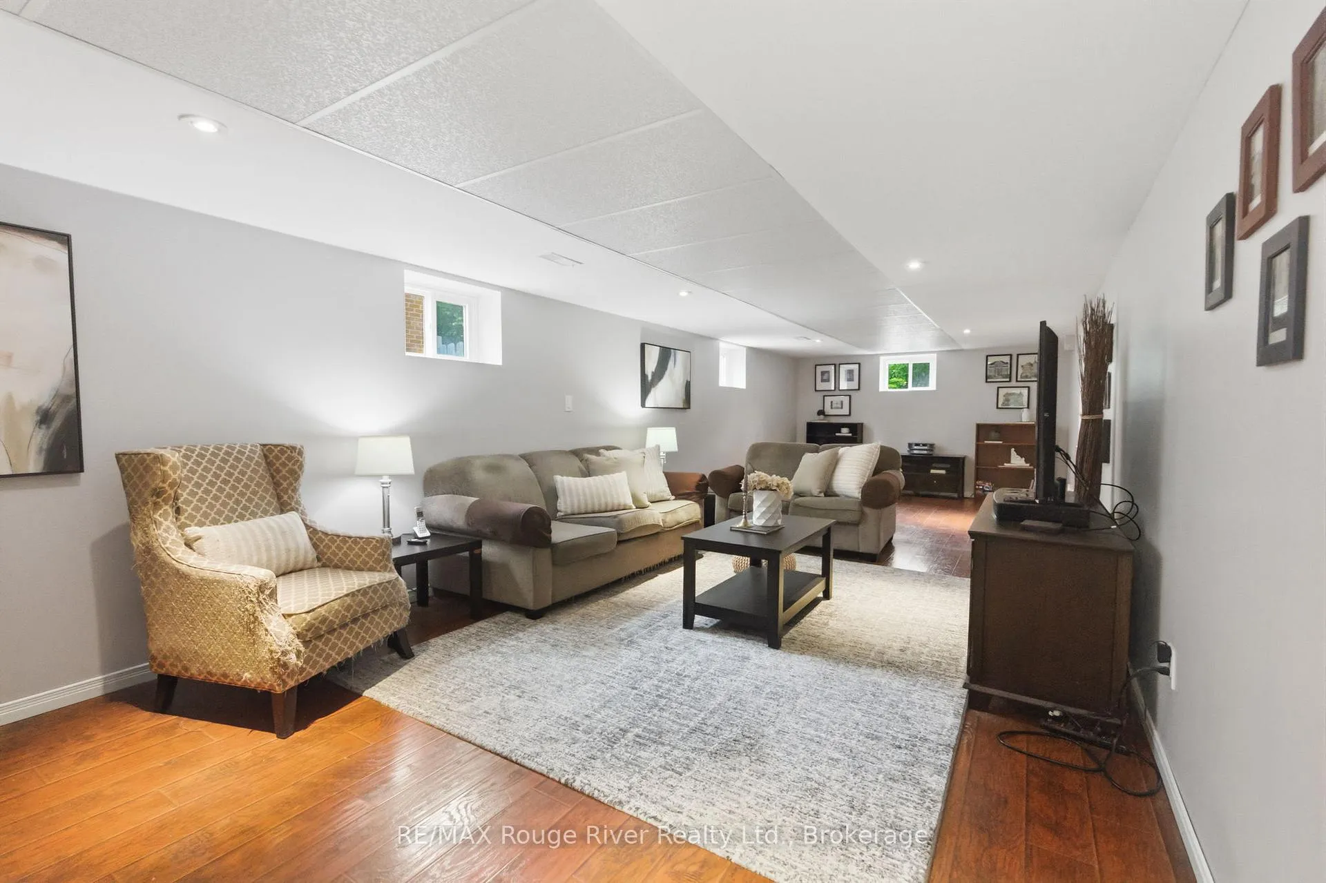 Photo 26 of 910 Crocus Crescent, Whitby, Downtown Whitby — HOMEH