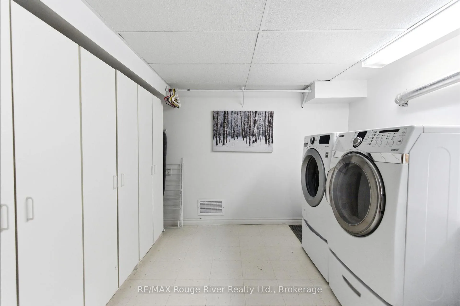 Photo 31 of 910 Crocus Crescent, Whitby, Downtown Whitby — HOMEH