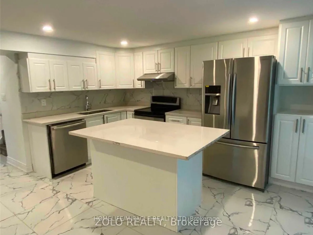 Photo 1 of 236 Renforth Drive, Etobicoke, Markland Wood — HOMEH