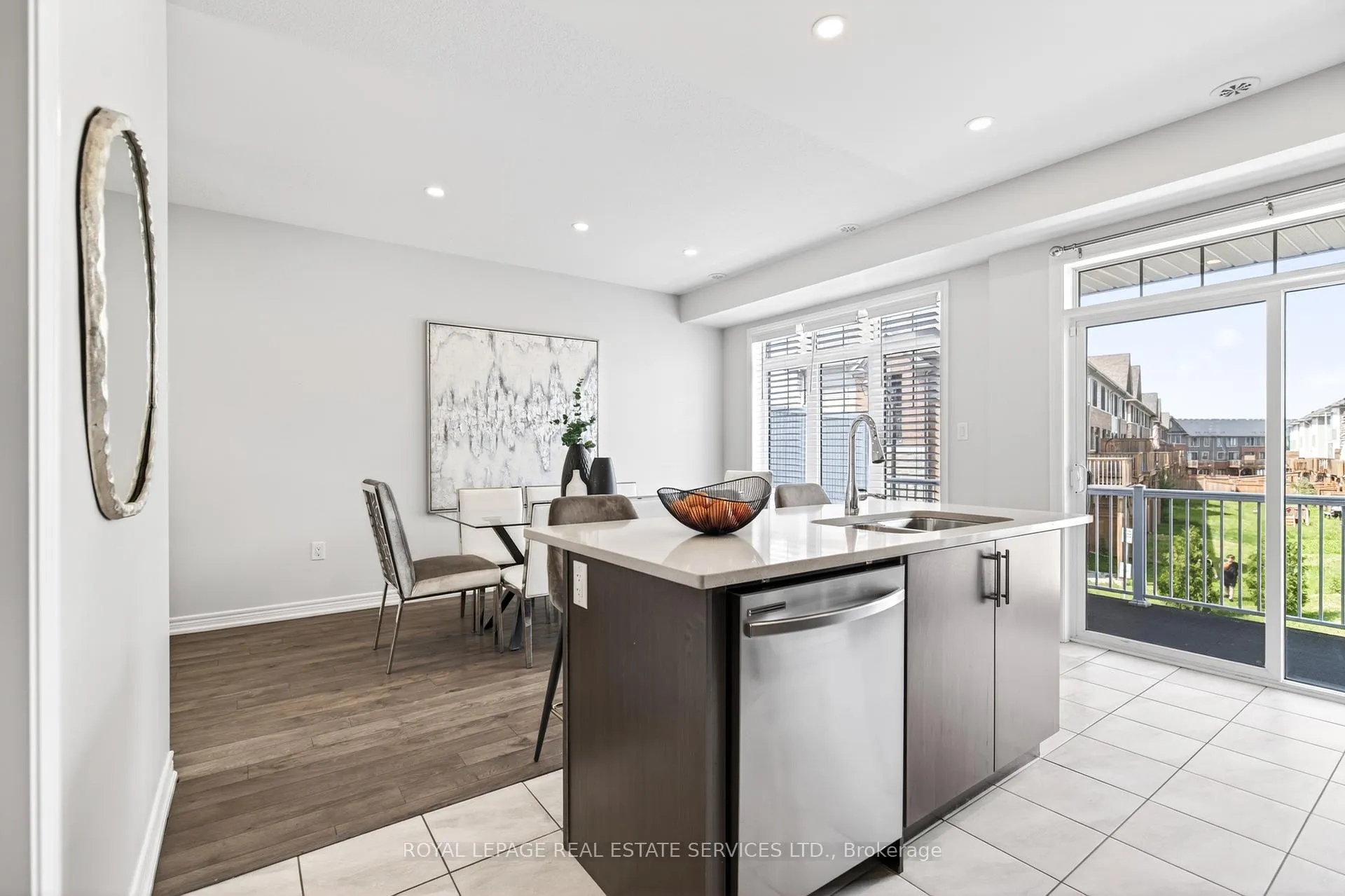 Photo 13 of 5 Canoe Lane, Hamilton, Vincent — HOMEH