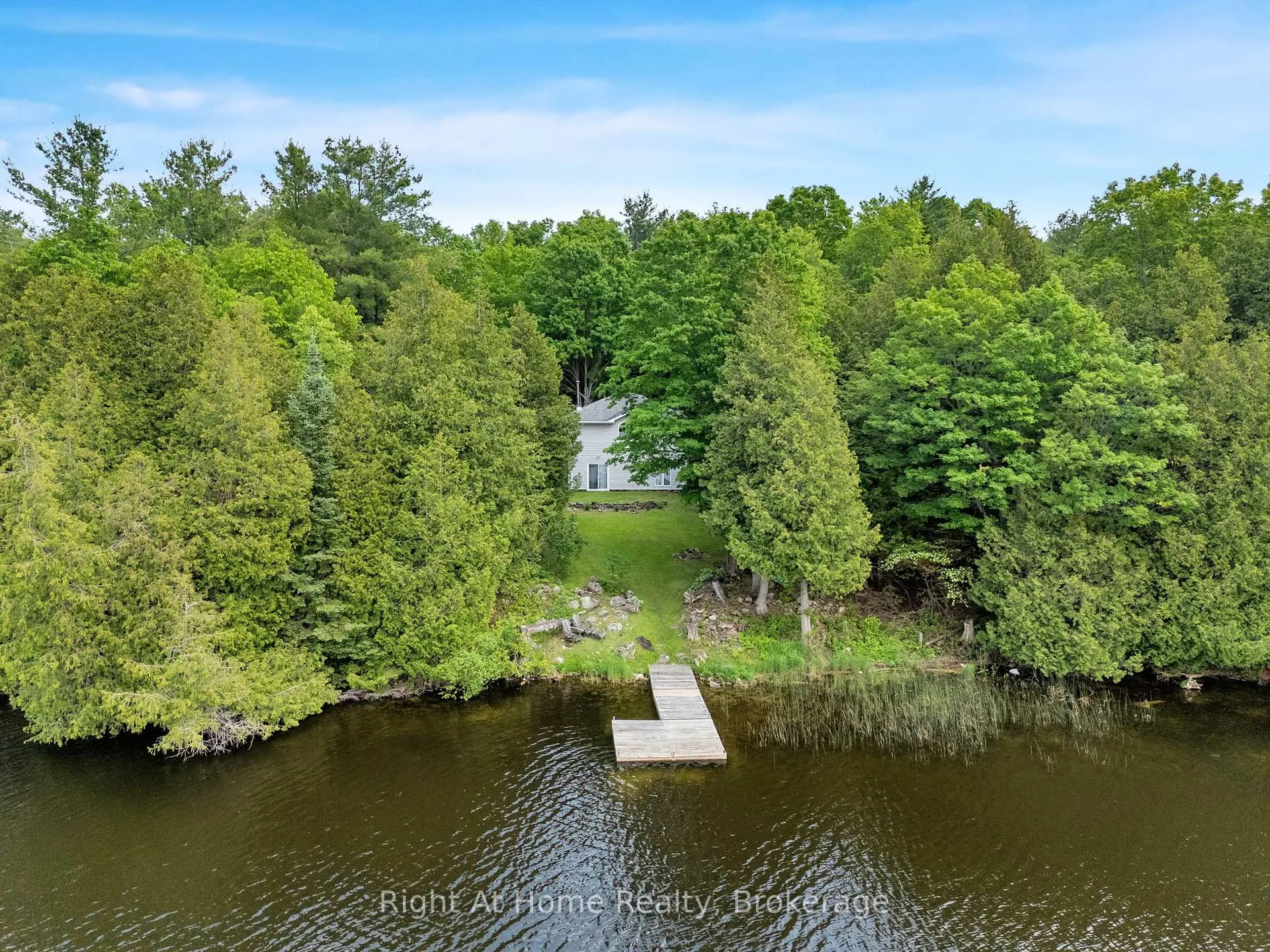 Photo 10 of 74 Talbot Road, Kawartha Lakes, Laxton/Digby/Longford — HOMEH