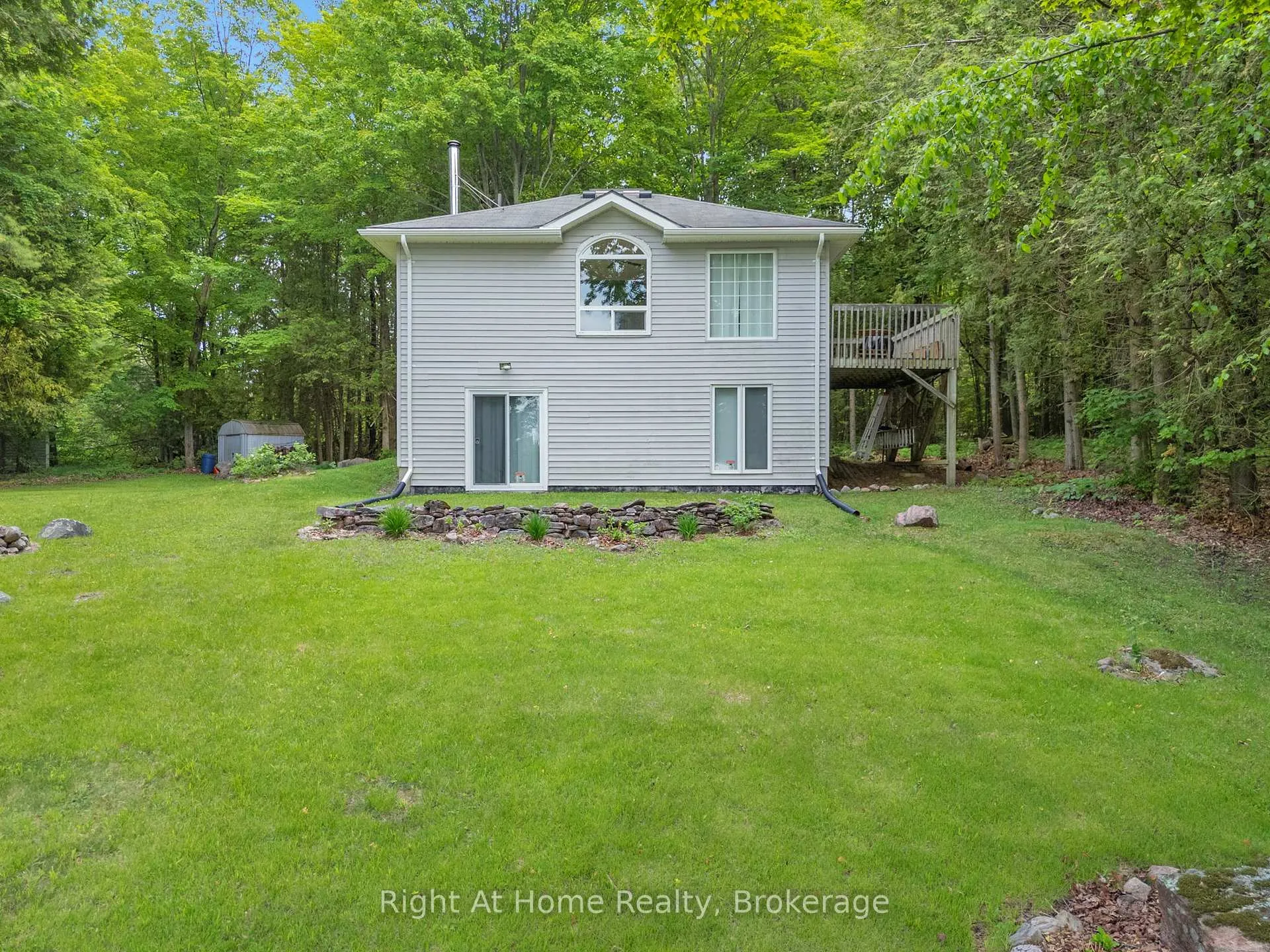 Photo 13 of 74 Talbot Road, Kawartha Lakes, Laxton/Digby/Longford — HOMEH