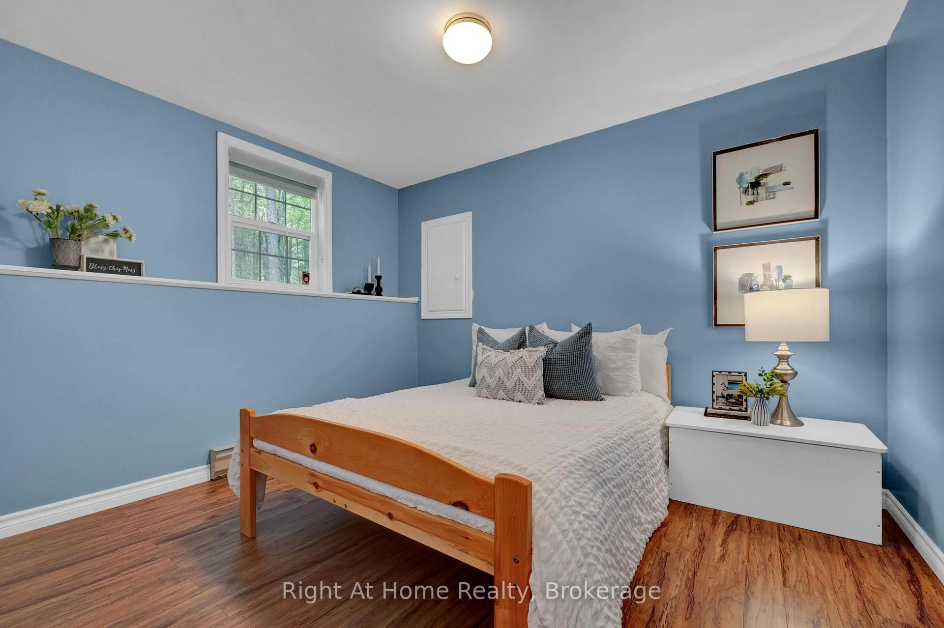 Photo 48 of 74 Talbot Road, Kawartha Lakes, Laxton/Digby/Longford — HOMEH