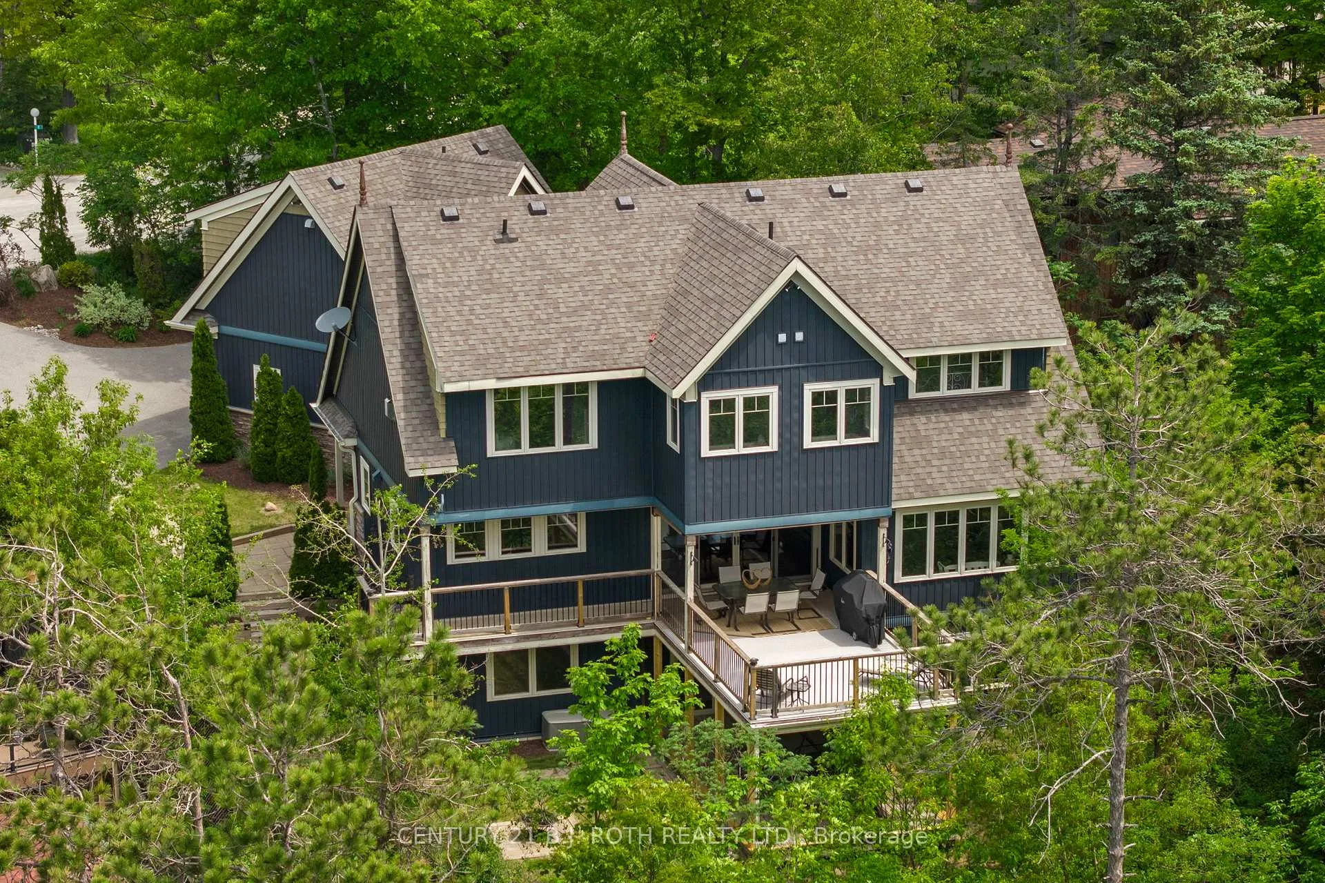Photo 1 of 7 Pine Point, Oro-Medonte, Horseshoe Valley — HOMEH