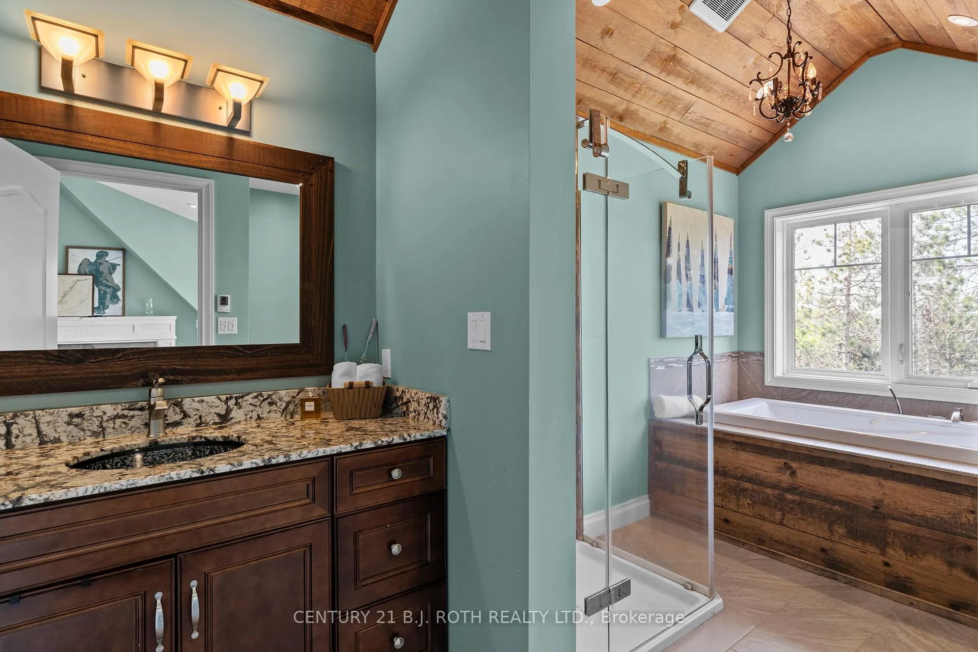 Photo 21 of 7 Pine Point, Oro-Medonte, Horseshoe Valley — HOMEH