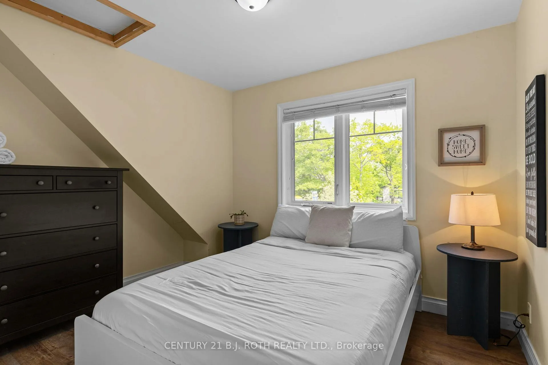 Photo 44 of 7 Pine Point, Oro-Medonte, Horseshoe Valley — HOMEH