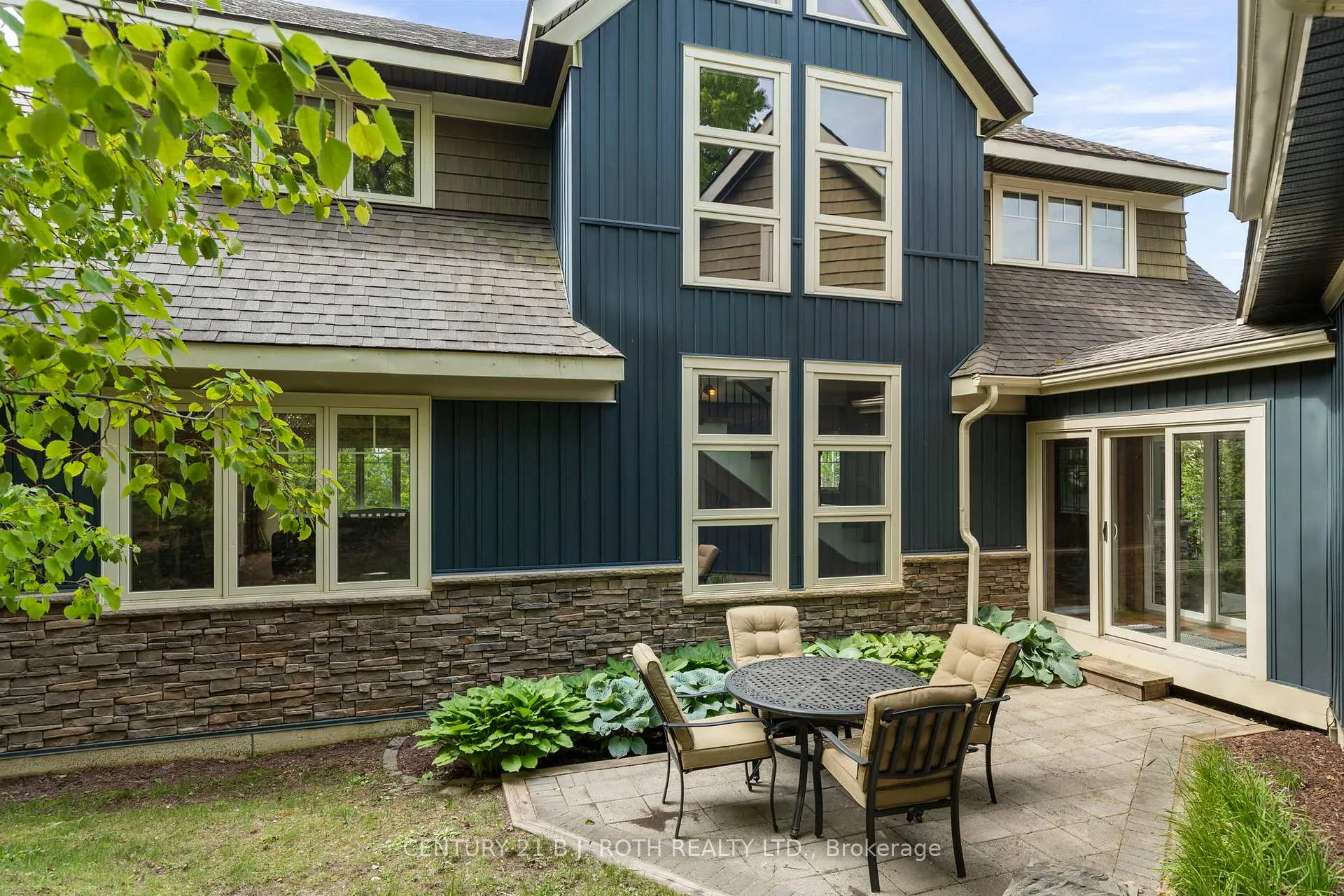 Photo 47 of 7 Pine Point, Oro-Medonte, Horseshoe Valley — HOMEH