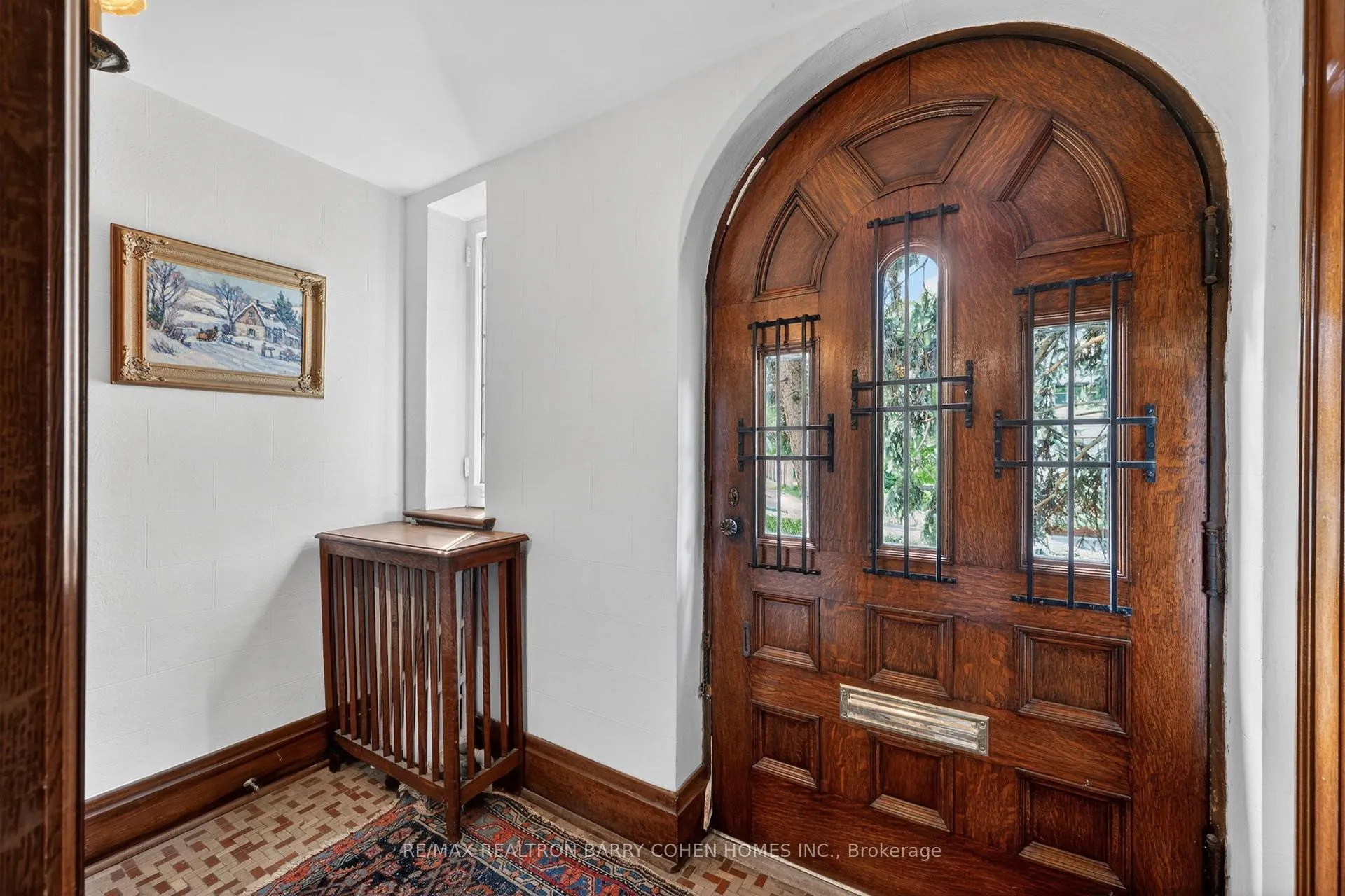Photo 3 of 29 Strathgowan Crescent, Toronto, Lawrence Park South — HOMEH