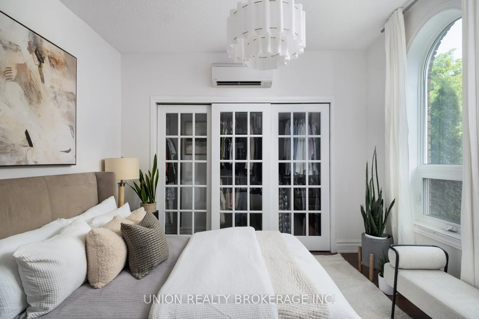 Photo 25 of 189 Chatham Avenue, Toronto, Blake-Jones — HOMEH