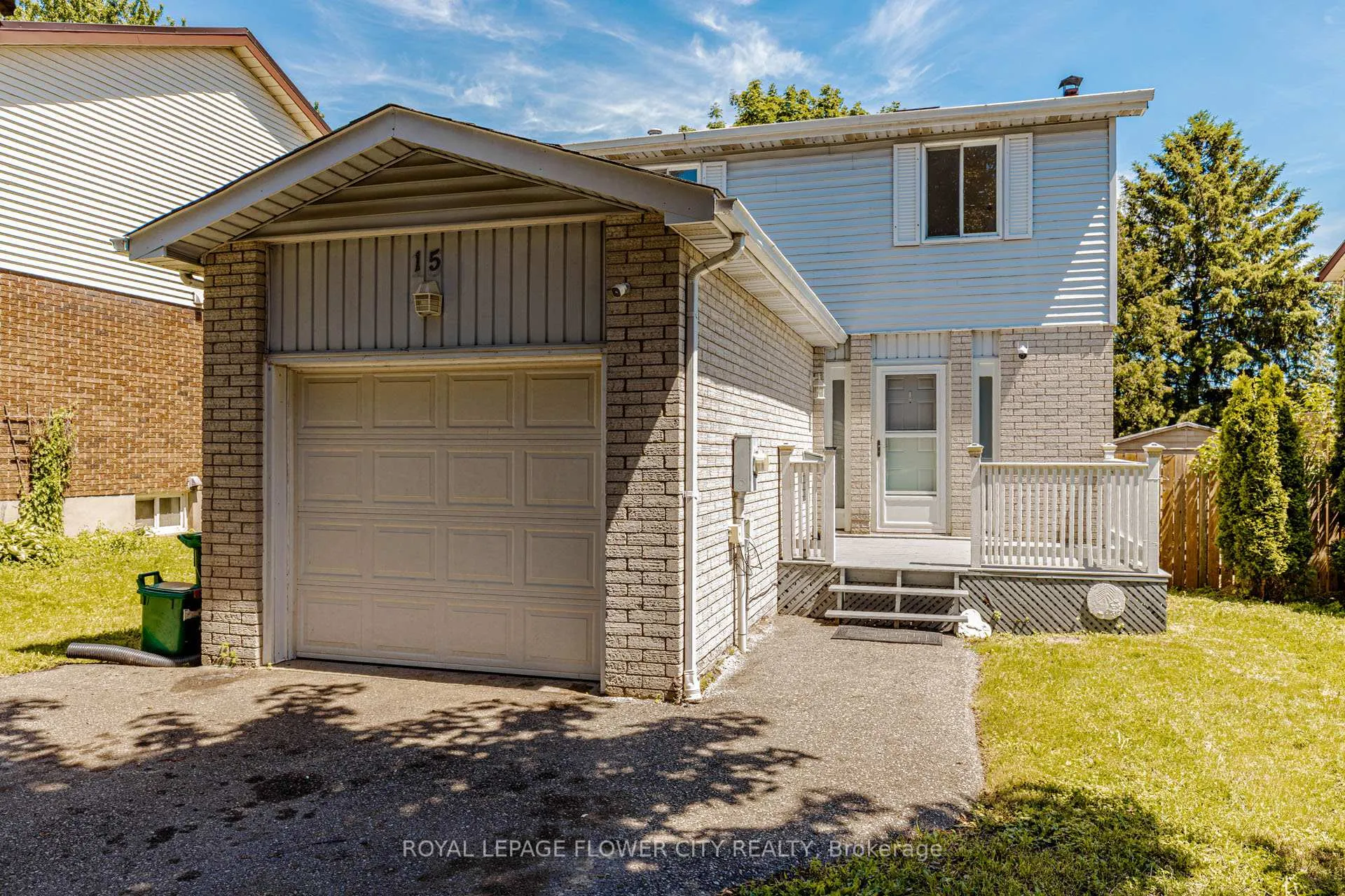 Front of 15 Glendan Court