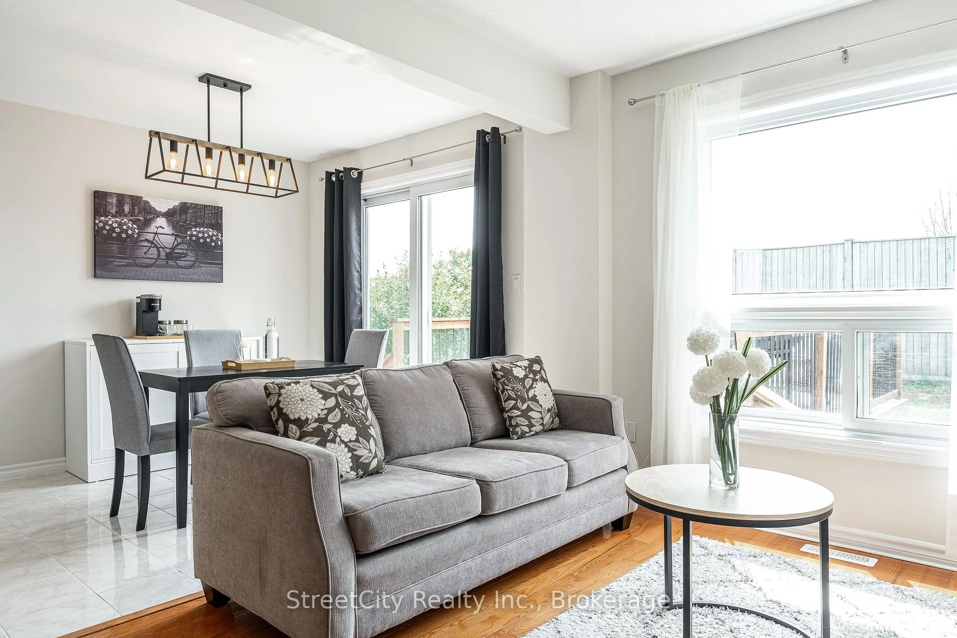 Photo 8 of 75 Wingfield Avenue, Stratford — HOMEH