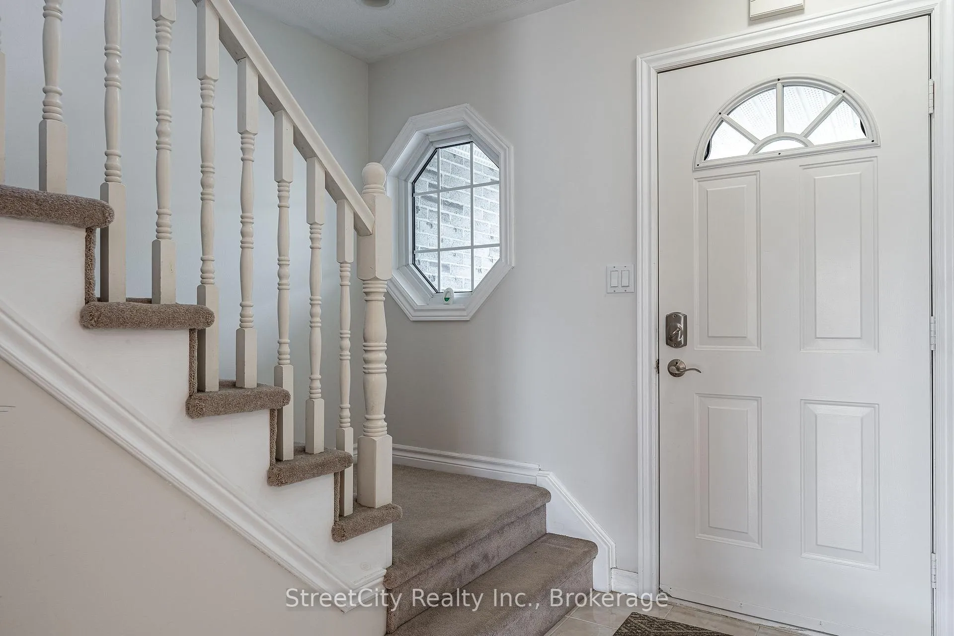 Photo 17 of 75 Wingfield Avenue, Stratford — HOMEH