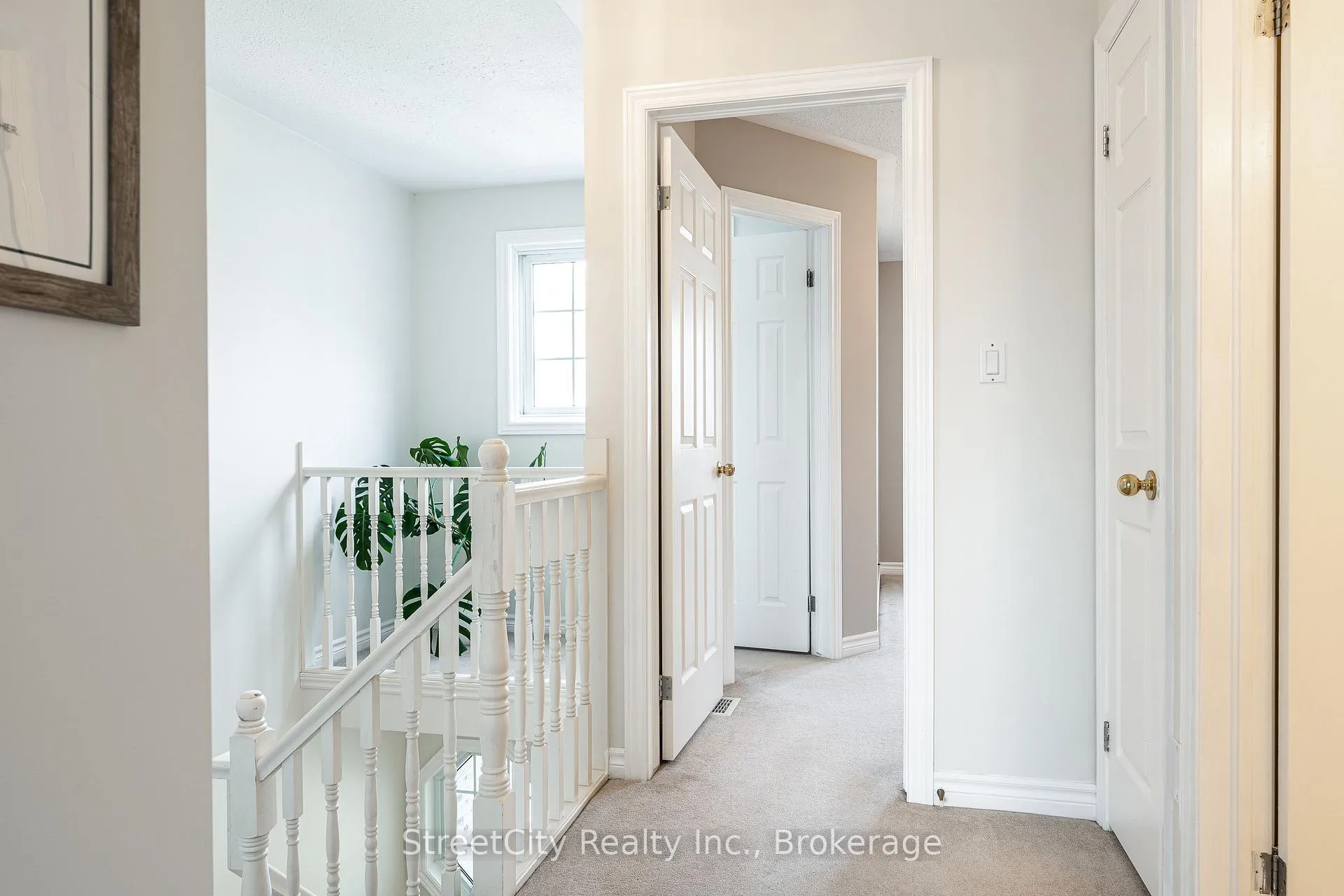 Photo 24 of 75 Wingfield Avenue, Stratford — HOMEH