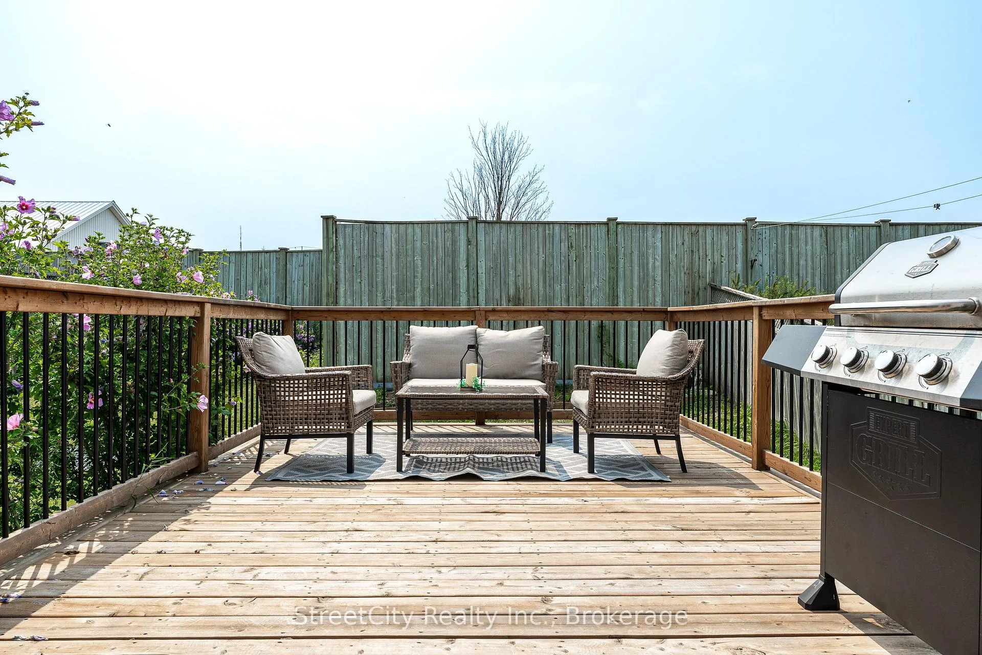 Photo 36 of 75 Wingfield Avenue, Stratford — HOMEH