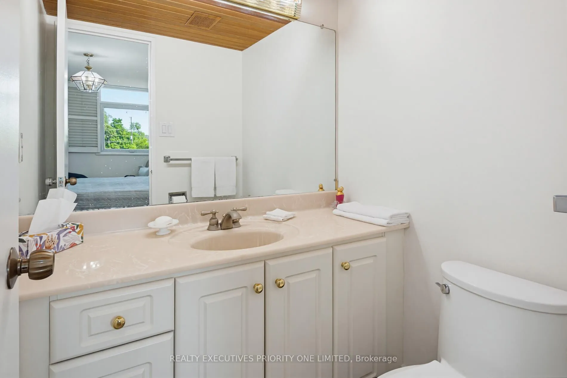 Photo 21 of Unit 308, 7811 Yonge Street, Markham, Thornhill — HOMEH