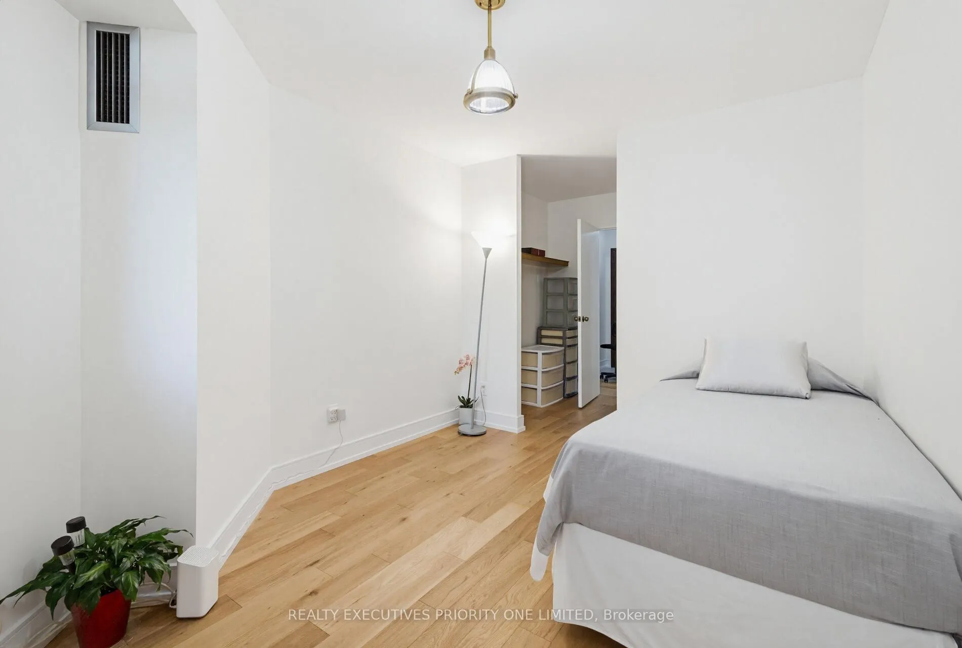 Photo 25 of Unit 308, 7811 Yonge Street, Markham, Thornhill — HOMEH