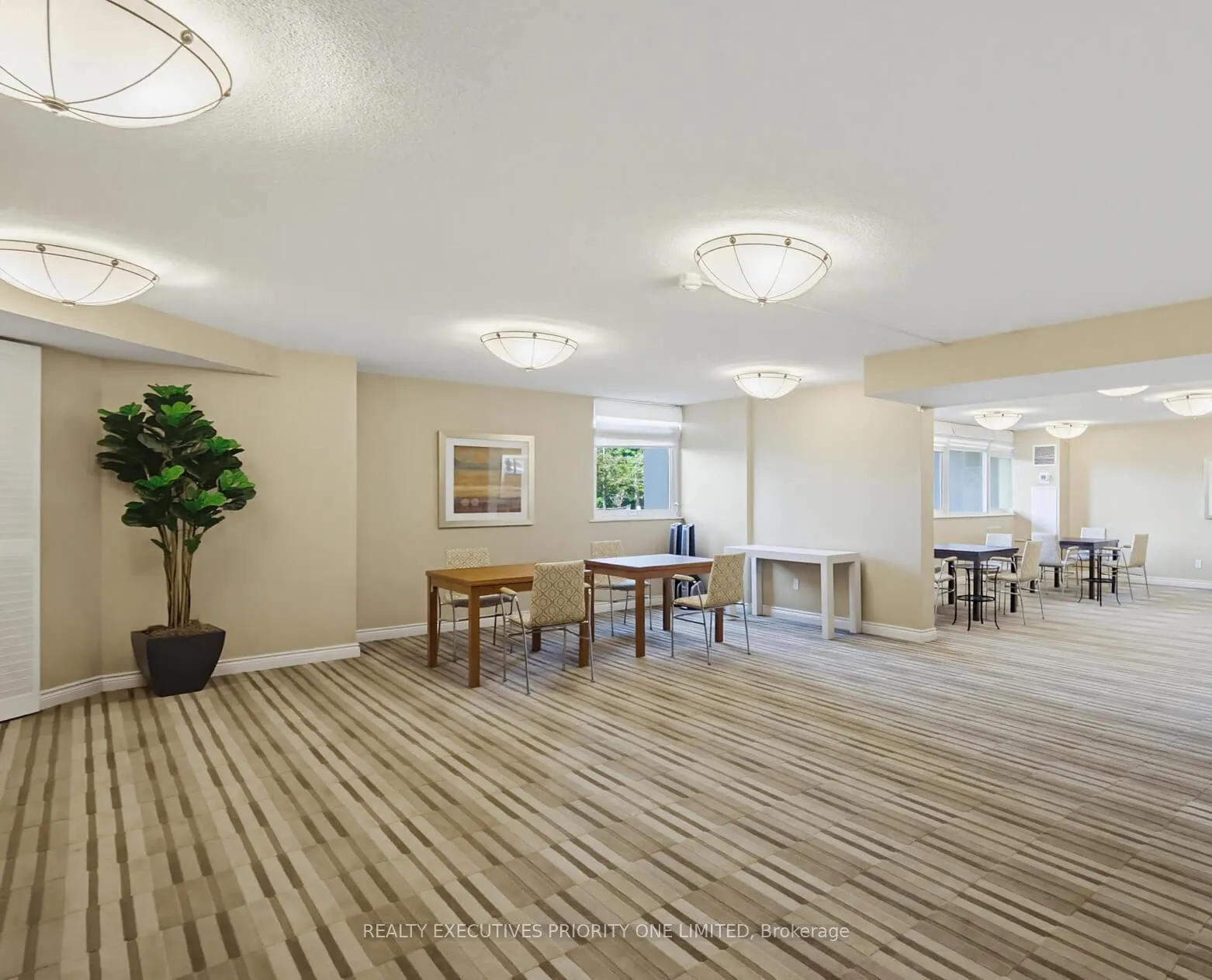 Photo 31 of Unit 308, 7811 Yonge Street, Markham, Thornhill — HOMEH