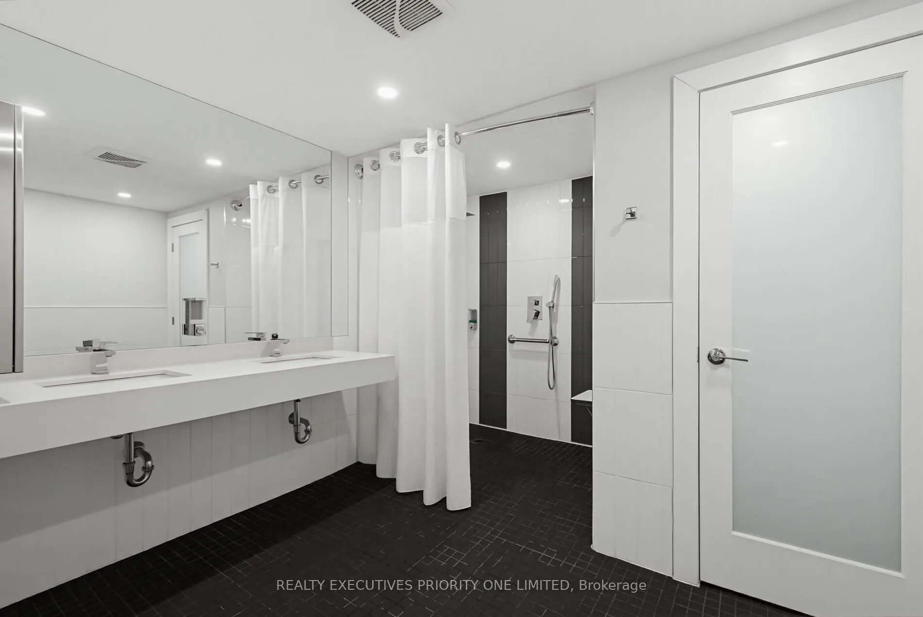 Photo 43 of Unit 308, 7811 Yonge Street, Markham, Thornhill — HOMEH
