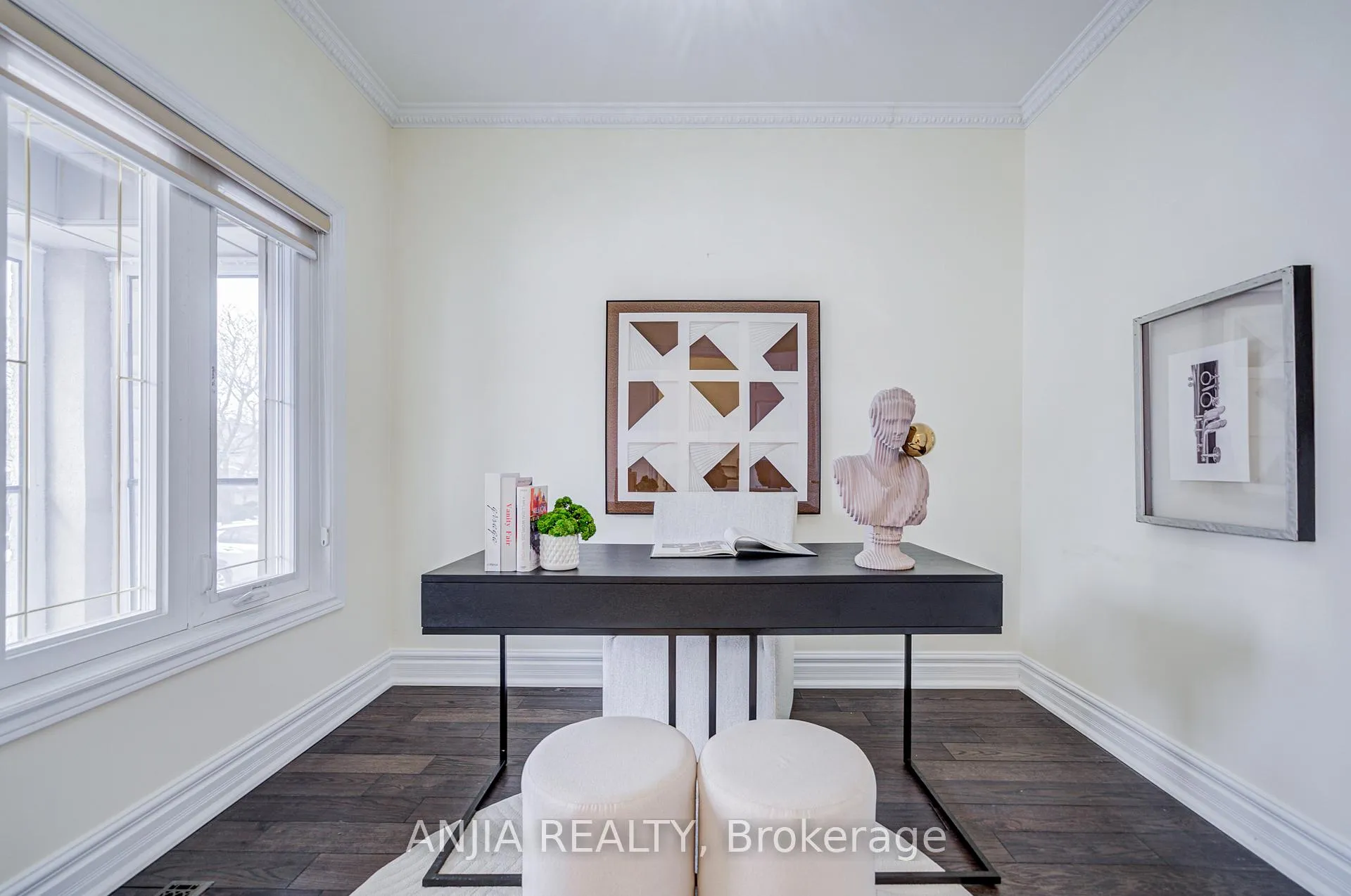 Photo 5 of 91 Reansbury Crescent, Markham, Cachet — HOMEH