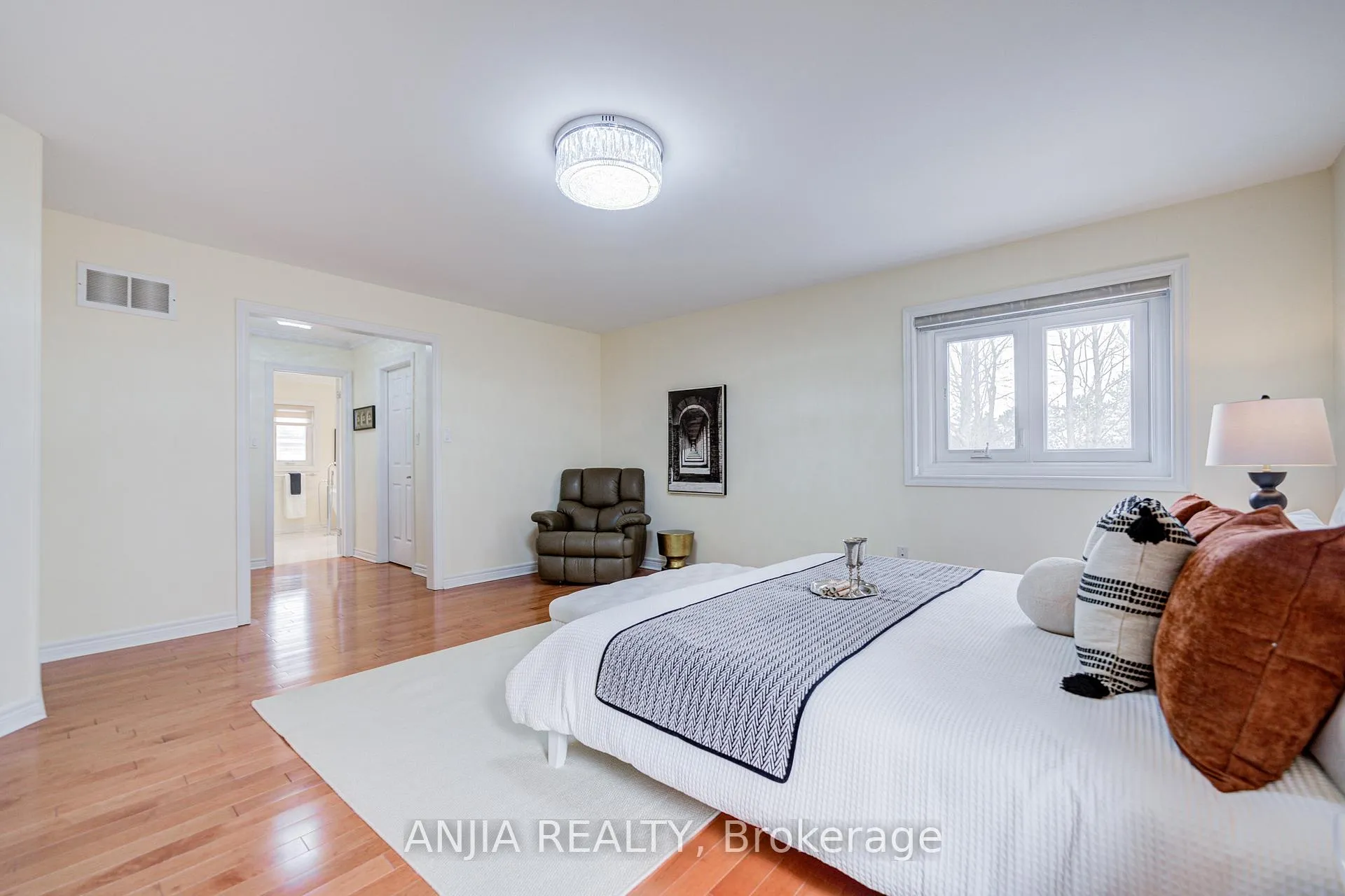 Photo 24 of 91 Reansbury Crescent, Markham, Cachet — HOMEH