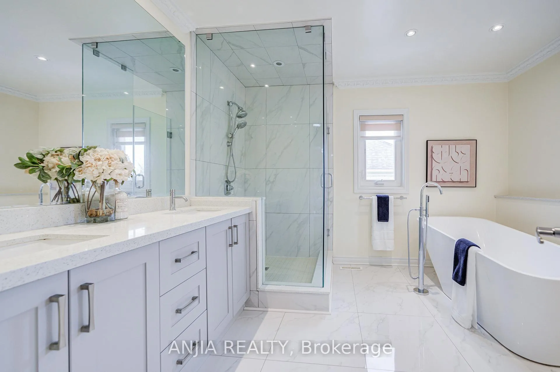 Photo 25 of 91 Reansbury Crescent, Markham, Cachet — HOMEH
