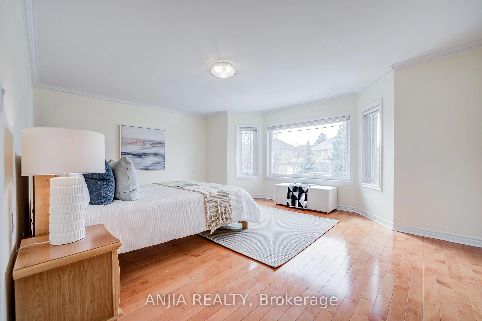 Photo 32 of 91 Reansbury Crescent, Markham, Cachet — HOMEH