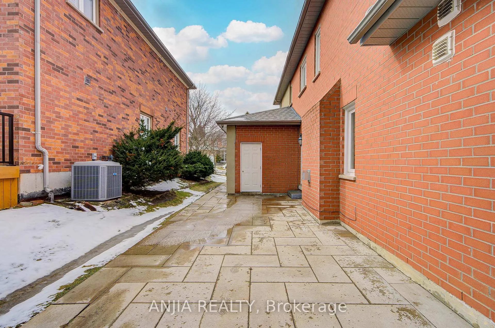 Photo 46 of 91 Reansbury Crescent, Markham, Cachet — HOMEH