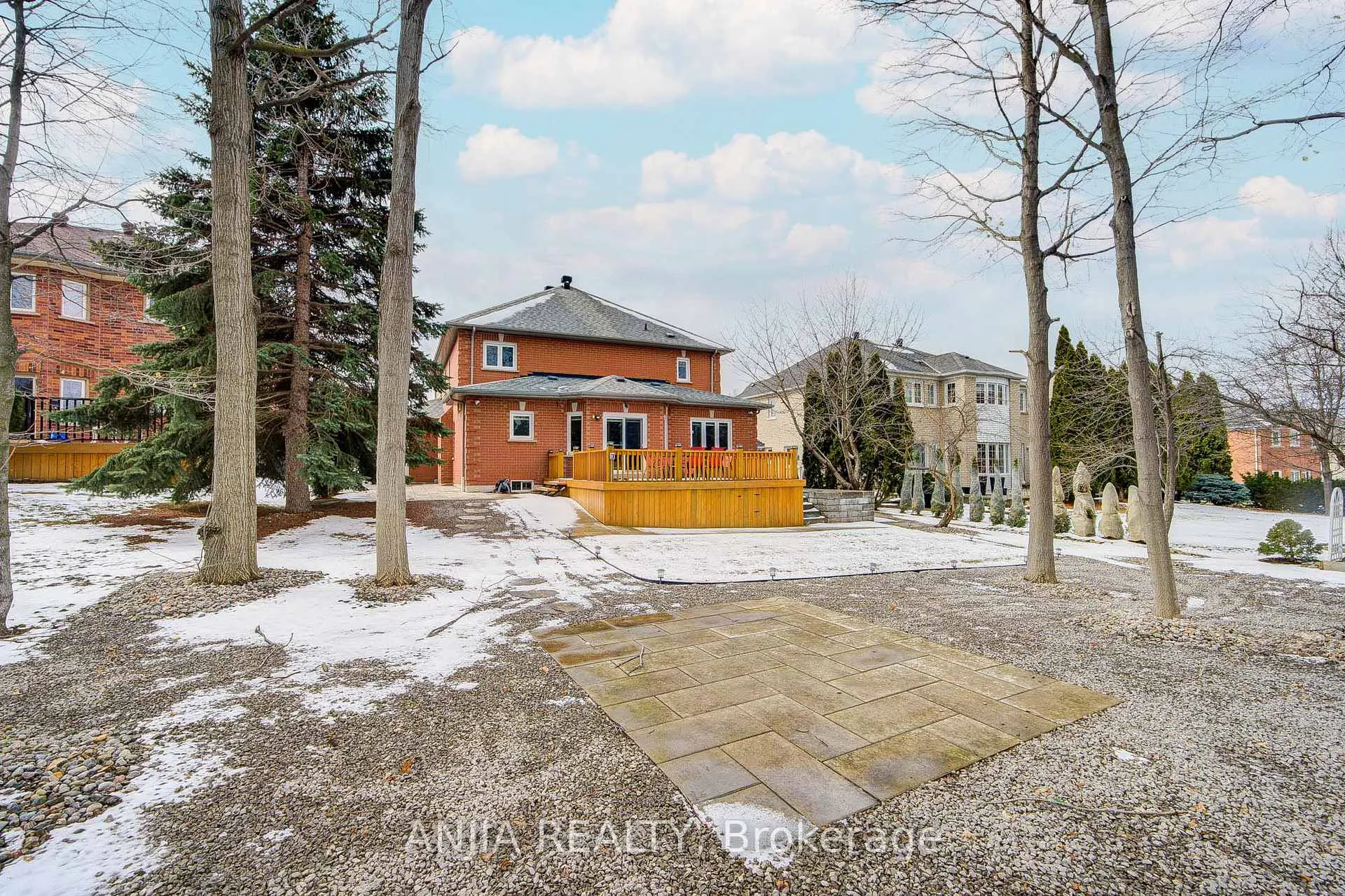 Photo 48 of 91 Reansbury Crescent, Markham, Cachet — HOMEH