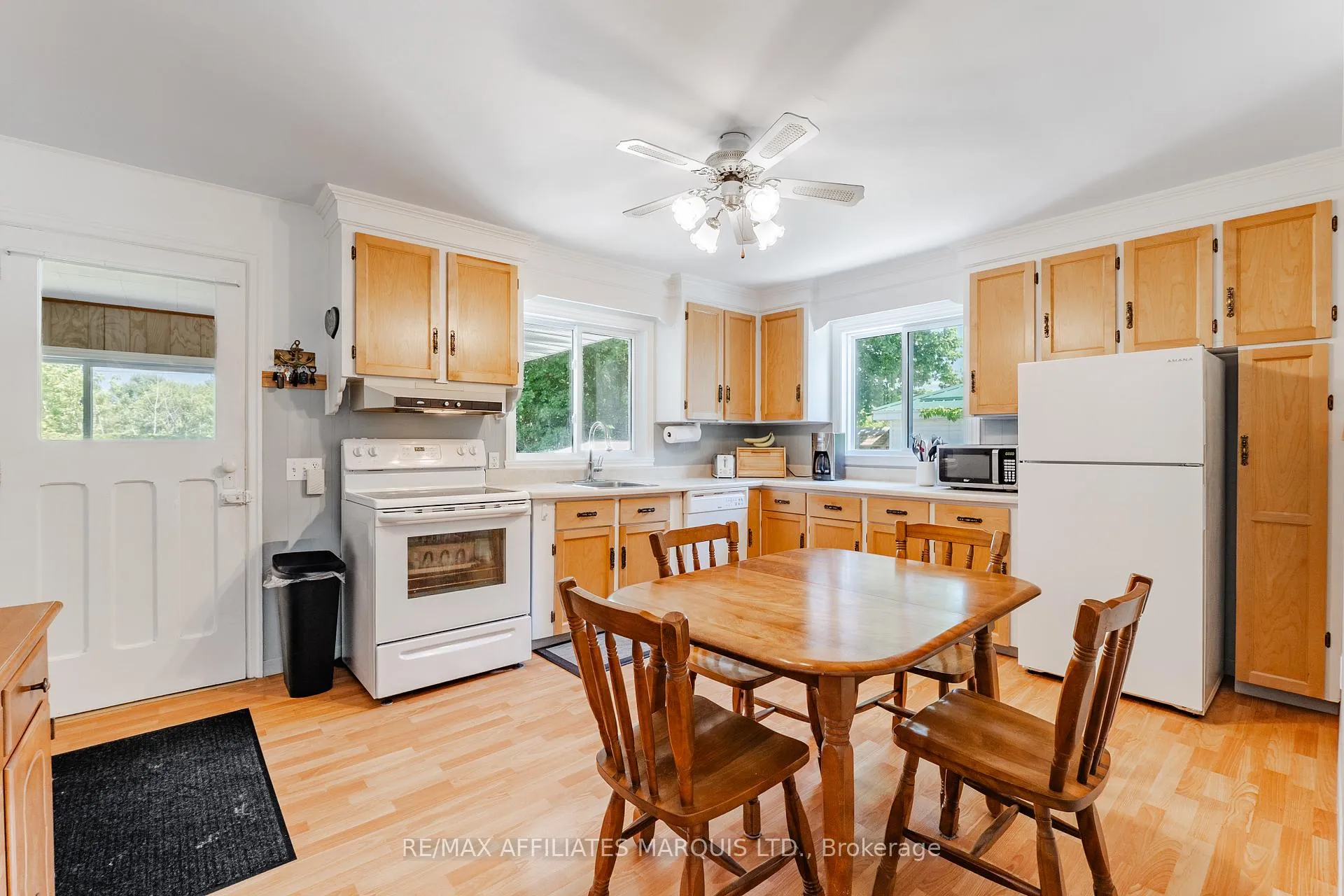 Photo 12 of 14 Dunbar Avenue, Cornwall — HOMEH