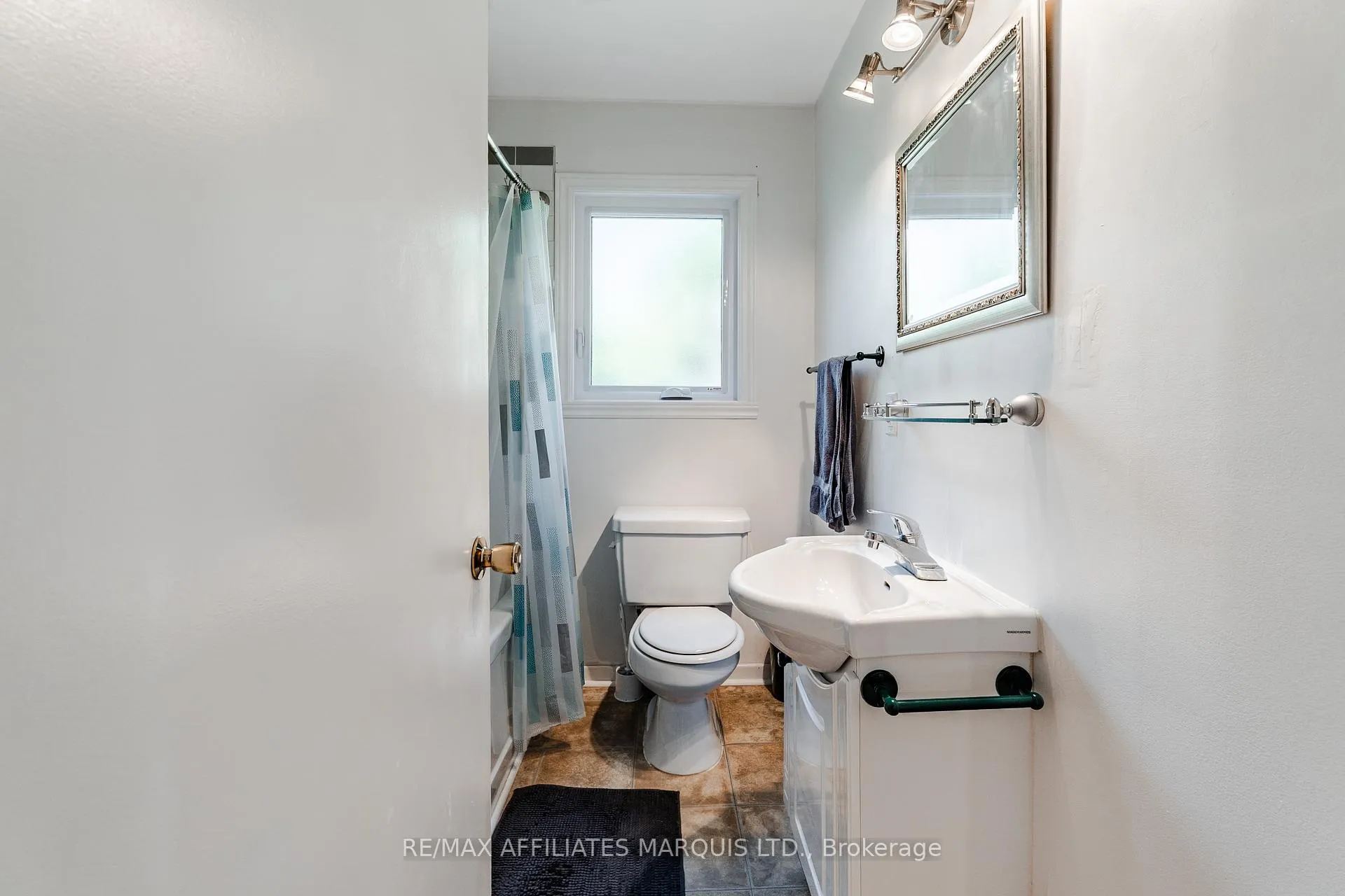 Photo 21 of 14 Dunbar Avenue, Cornwall — HOMEH
