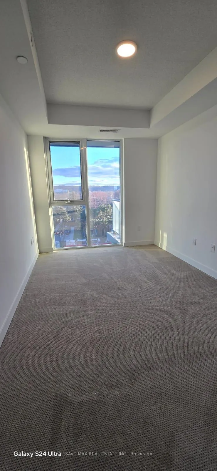 Photo 11 of Unit 401, 2782 Barton Street E, Hamilton, Riverdale — HOMEH