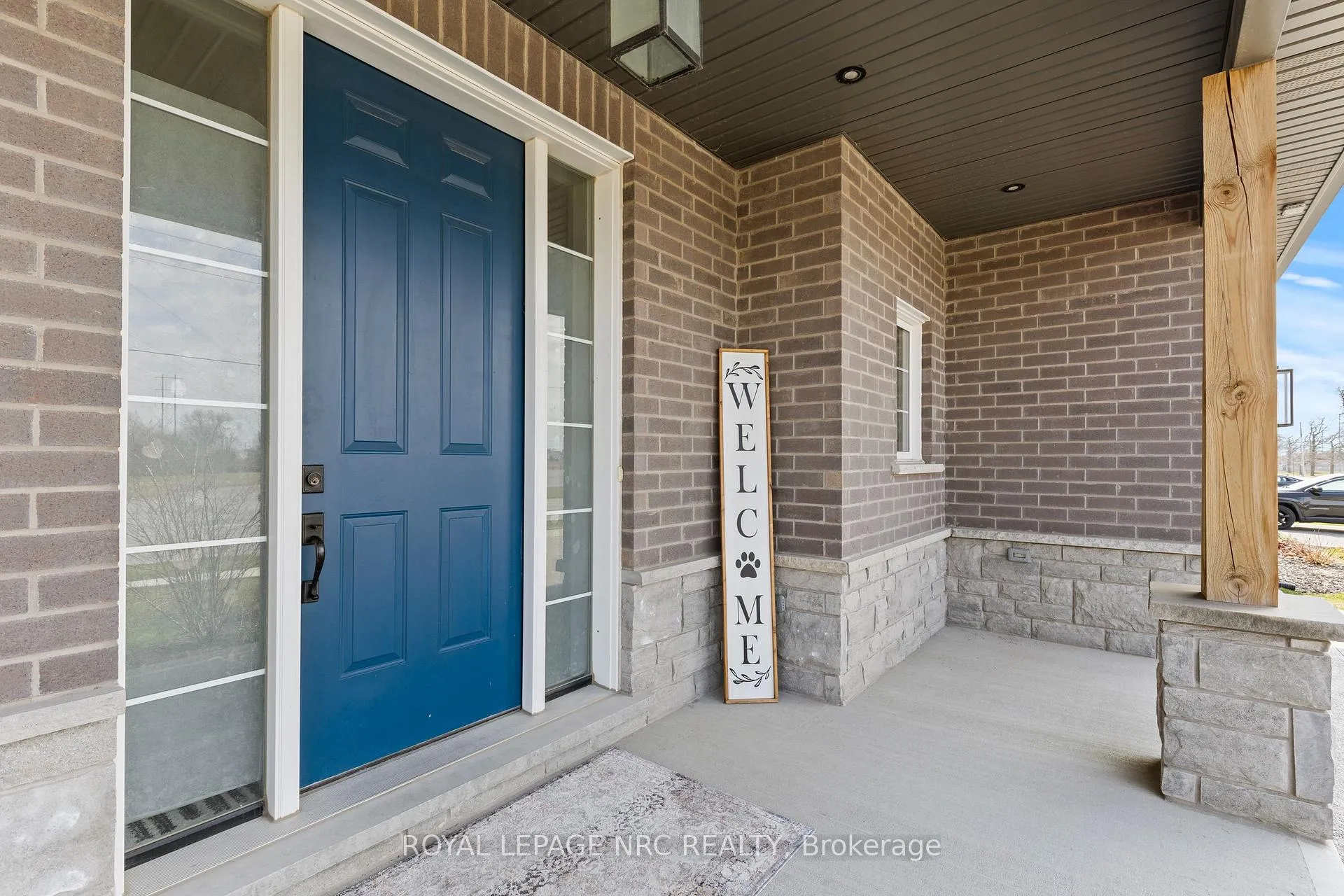 Photo 4 of 271 Memorial Park Drive, Welland, Lincoln/Crowland — HOMEH