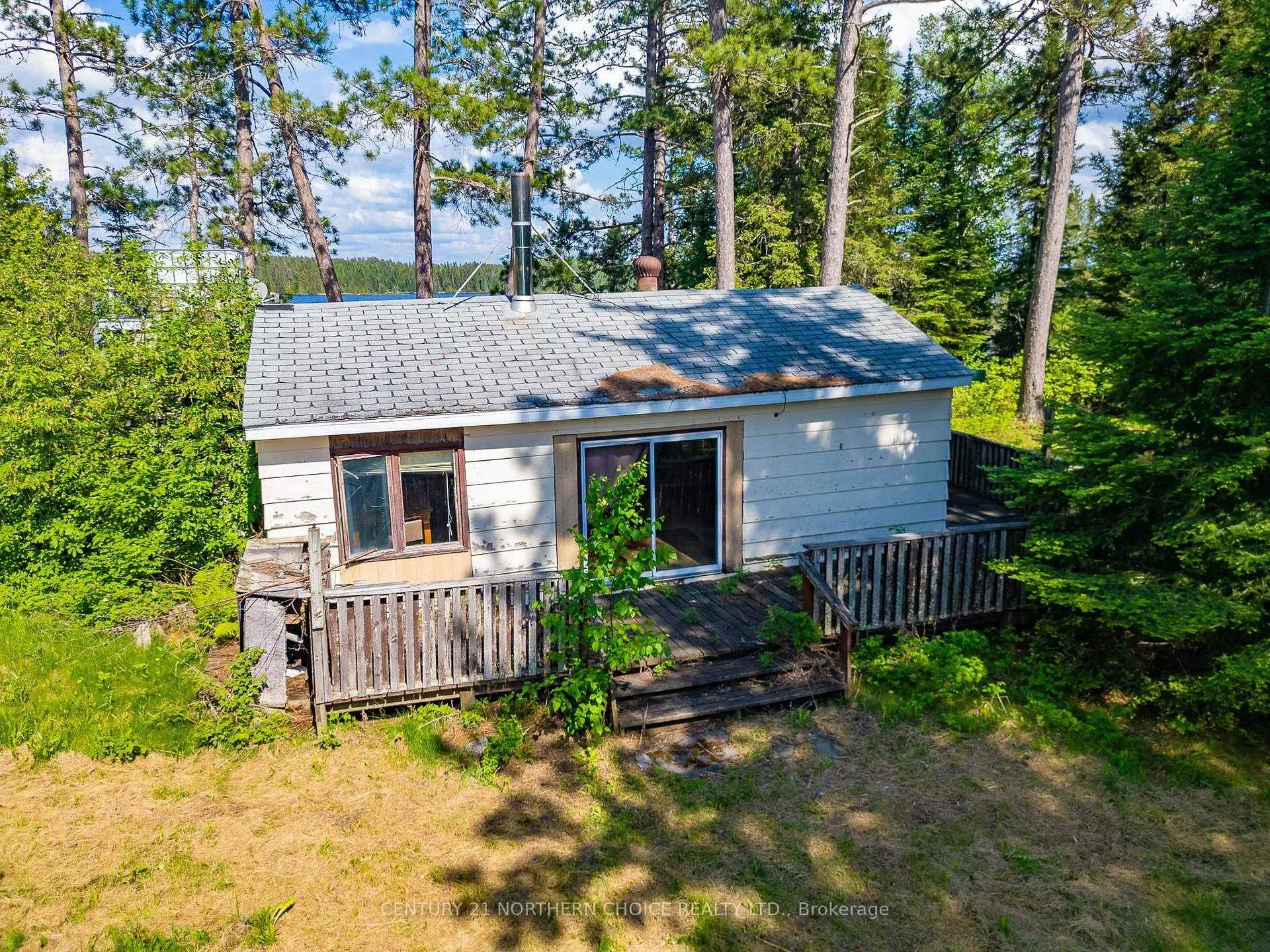 Photo 4 of EB1789 Summer Resort Location, Kenora Remote Area, East Of Kenora — HOMEH