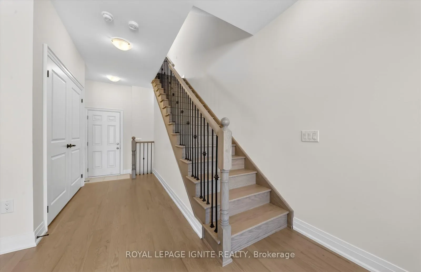 Photo 8 of 2936 Whites Road, Pickering, Rural Pickering — HOMEH