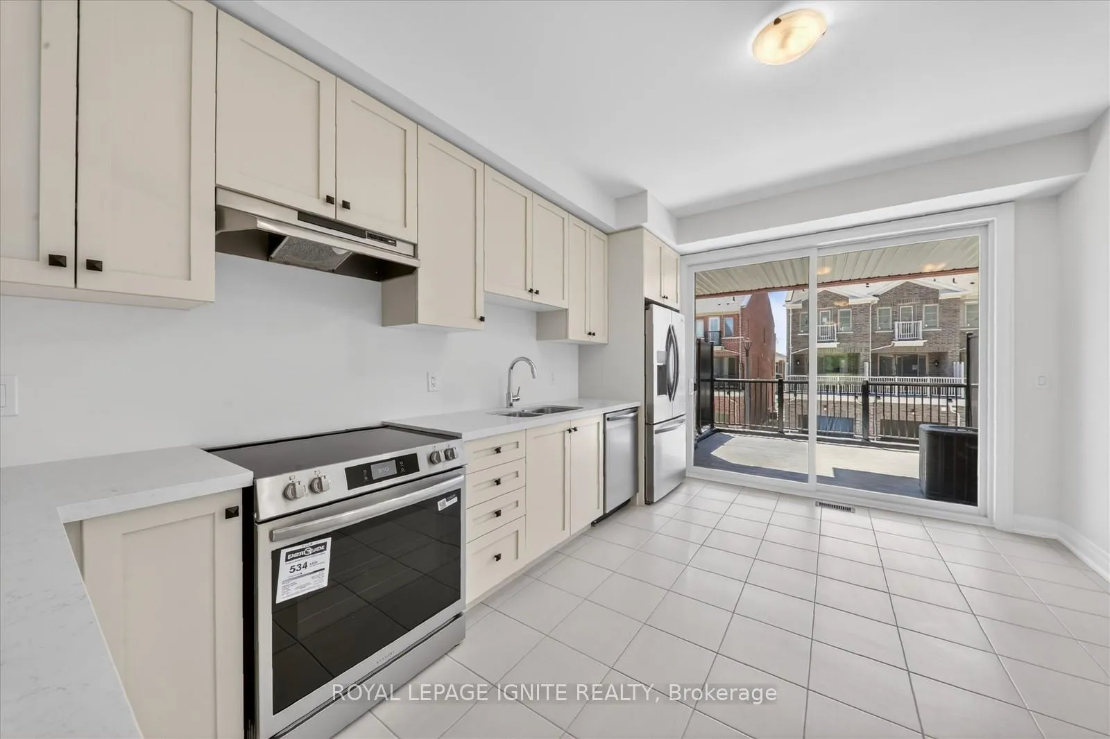 Photo 11 of 2936 Whites Road, Pickering, Rural Pickering — HOMEH