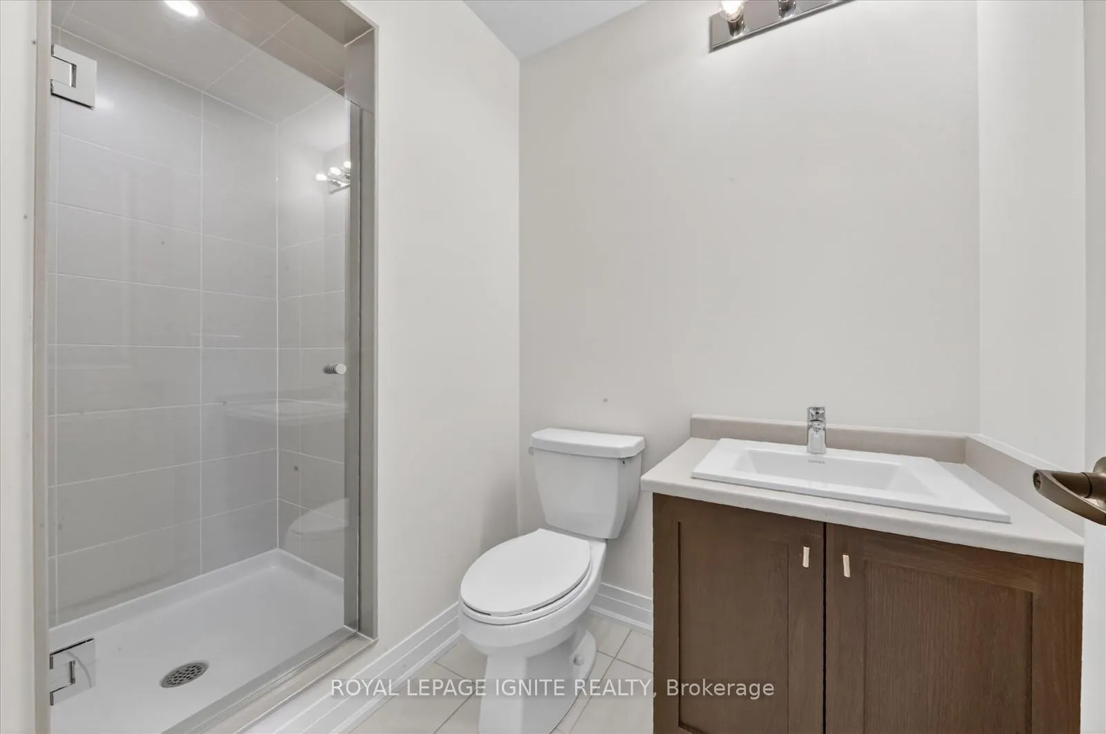 Photo 23 of 2936 Whites Road, Pickering, Rural Pickering — HOMEH