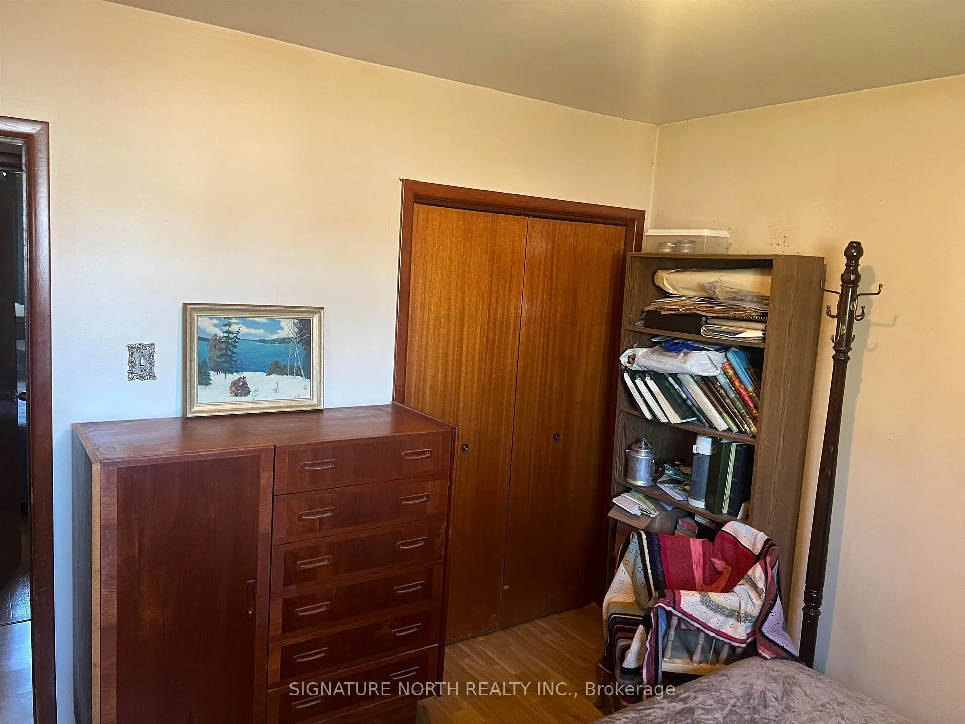 Photo 6 of 447 Pineview Byway, Thunder Bay, Northwood Park — HOMEH