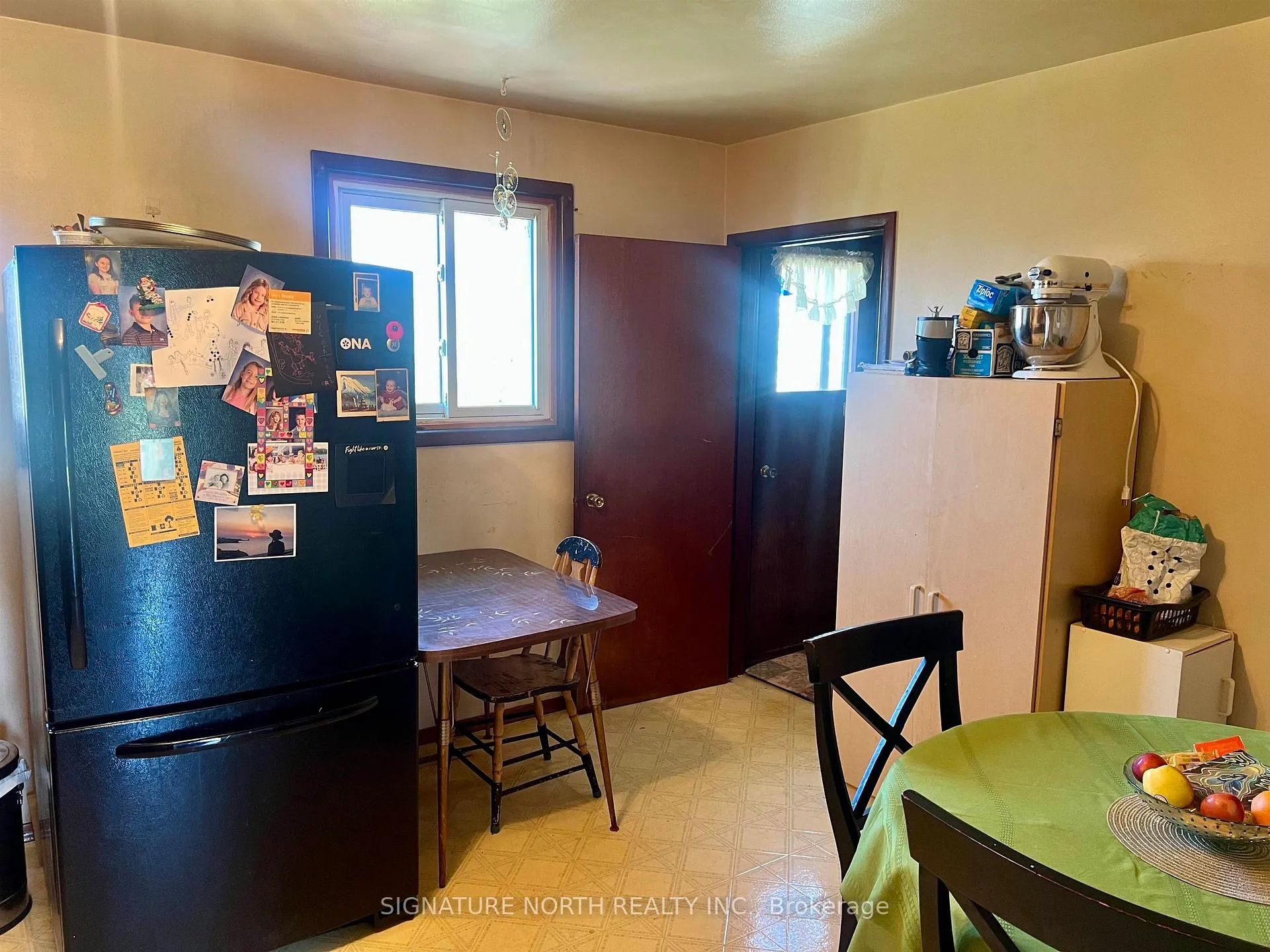 Photo 11 of 447 Pineview Byway, Thunder Bay, Northwood Park — HOMEH