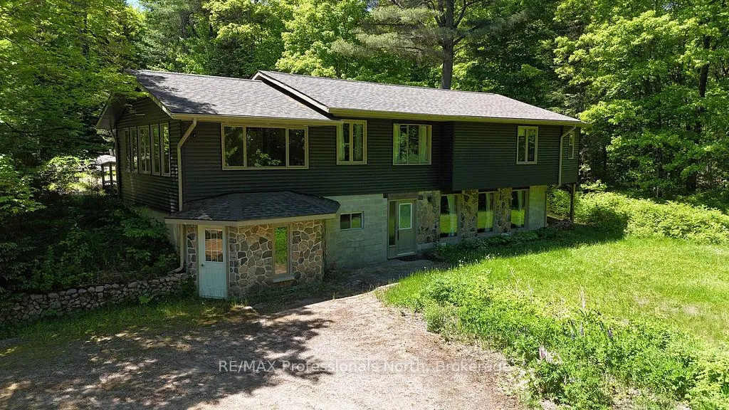 Photo of 128 Old Muskoka Road